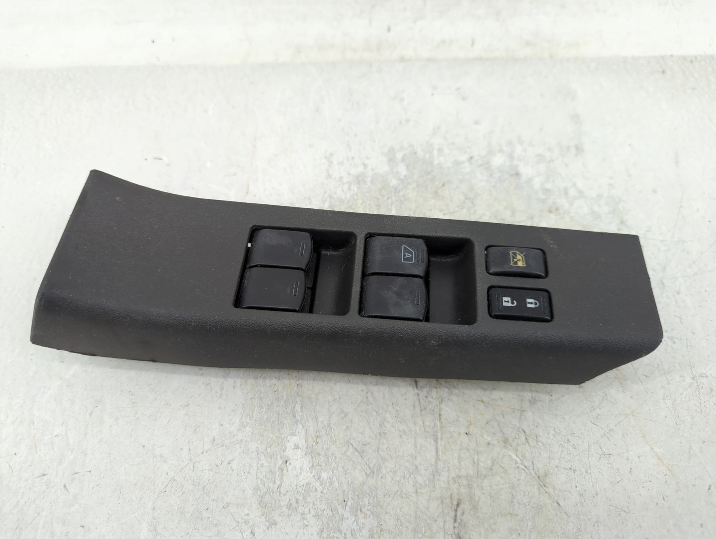 2007-2015 Nissan Xterra Master Power Window Switch Replacement Driver Side Left P/N:25401-ZP70A Fits OEM Used Auto Parts - O