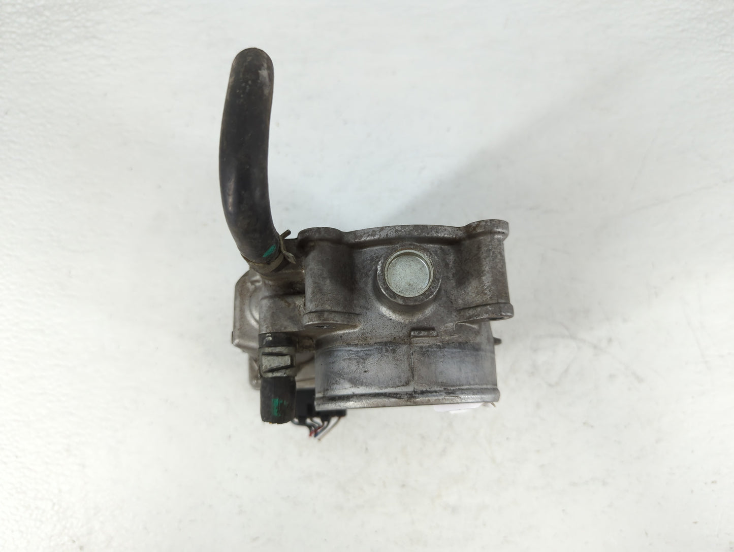 2013-2015 Nissan Xterra Throttle Body P/N:16119 7S001 Fits Fits 2012 2013 2014 2015 2016 2017 2018 2019 2020 OEM Used Auto P
