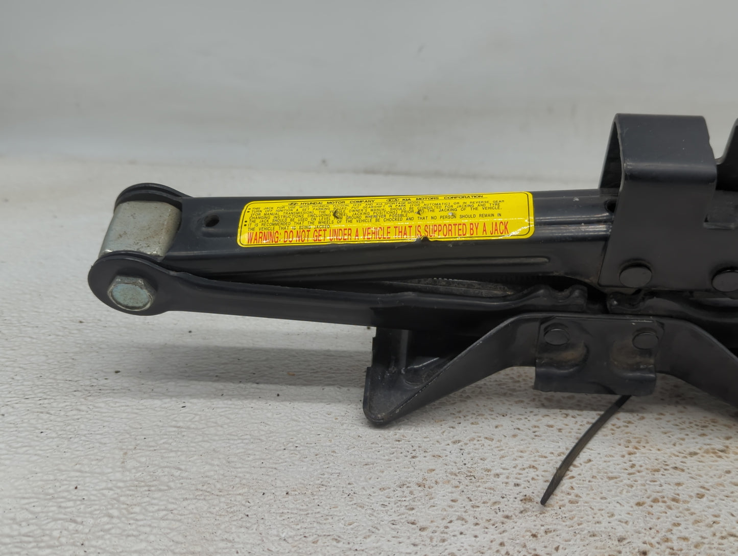 2015 Nissan Rogue Except Sport Rogue Spare Scissor Car Jack - Oemusedautoparts1.com