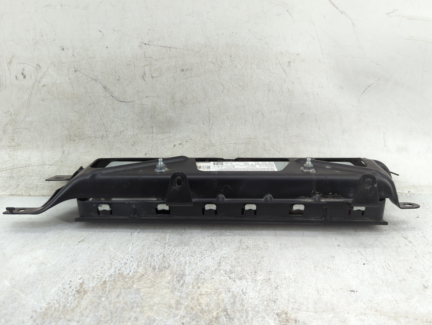 2015-2019 Porsche Macan Air Bag Driver Left Knee OEM P/N:414601364 95B 880 841 Fits Fits 2015 2016 2017 2018 2019 OEM Used A