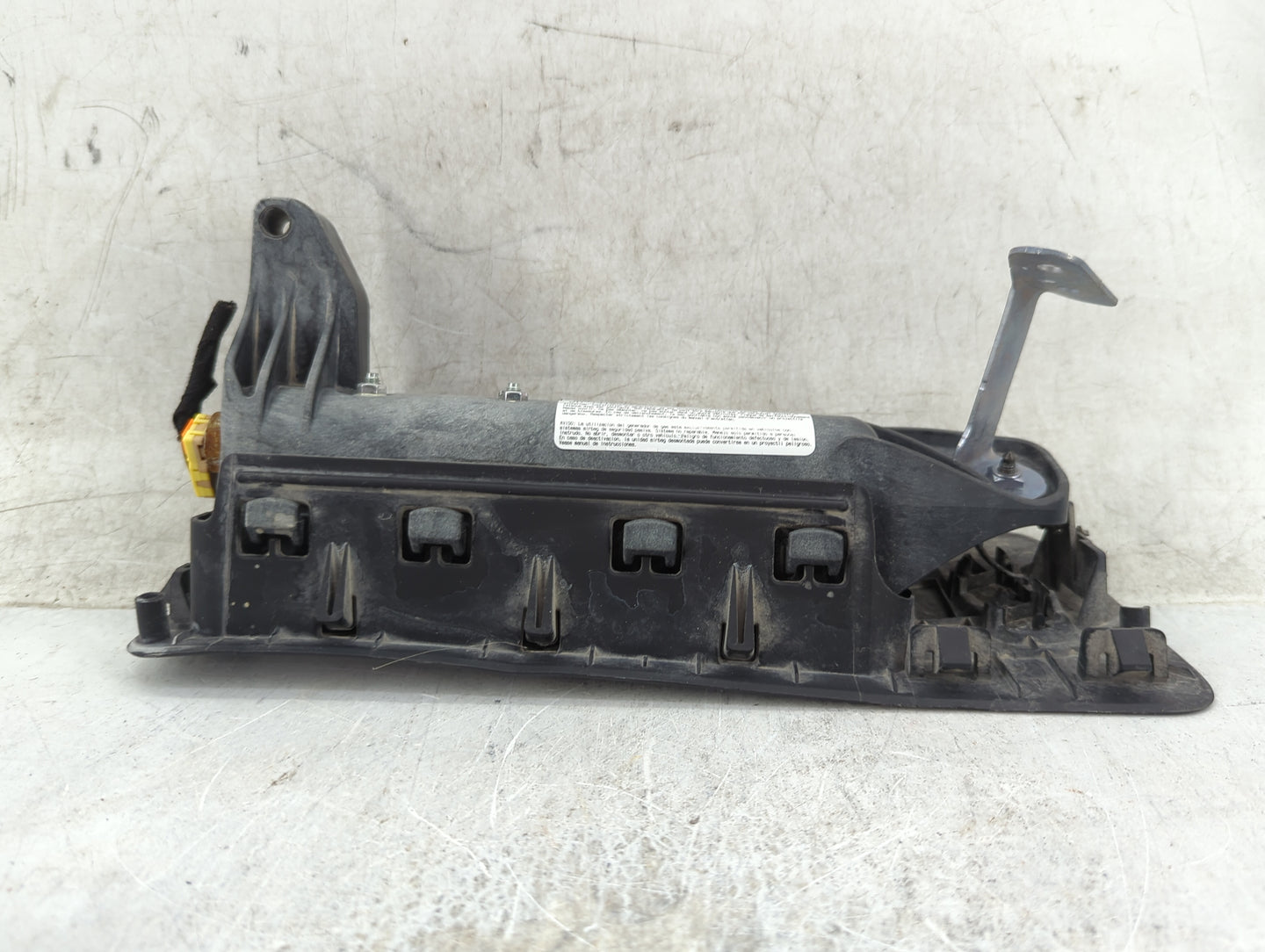 2015-2019 Porsche Macan Air Bag Driver Left Knee Oem 1465957 - Oemusedautoparts1.com