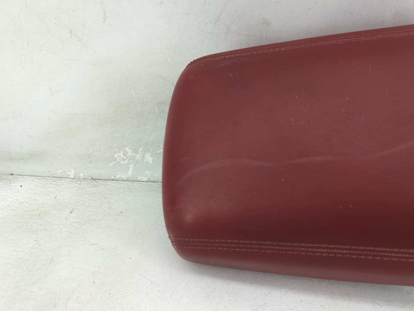 2015 Porsche Macan Center Console Armrest Cover Lid Fits OEM Used Auto Parts - Oemusedautoparts1.com
