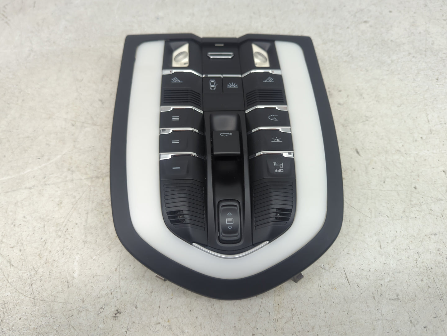 2015-2018 Porsche Macan Overhead Console W/rear Climate Control Black - Oemusedautoparts1.com