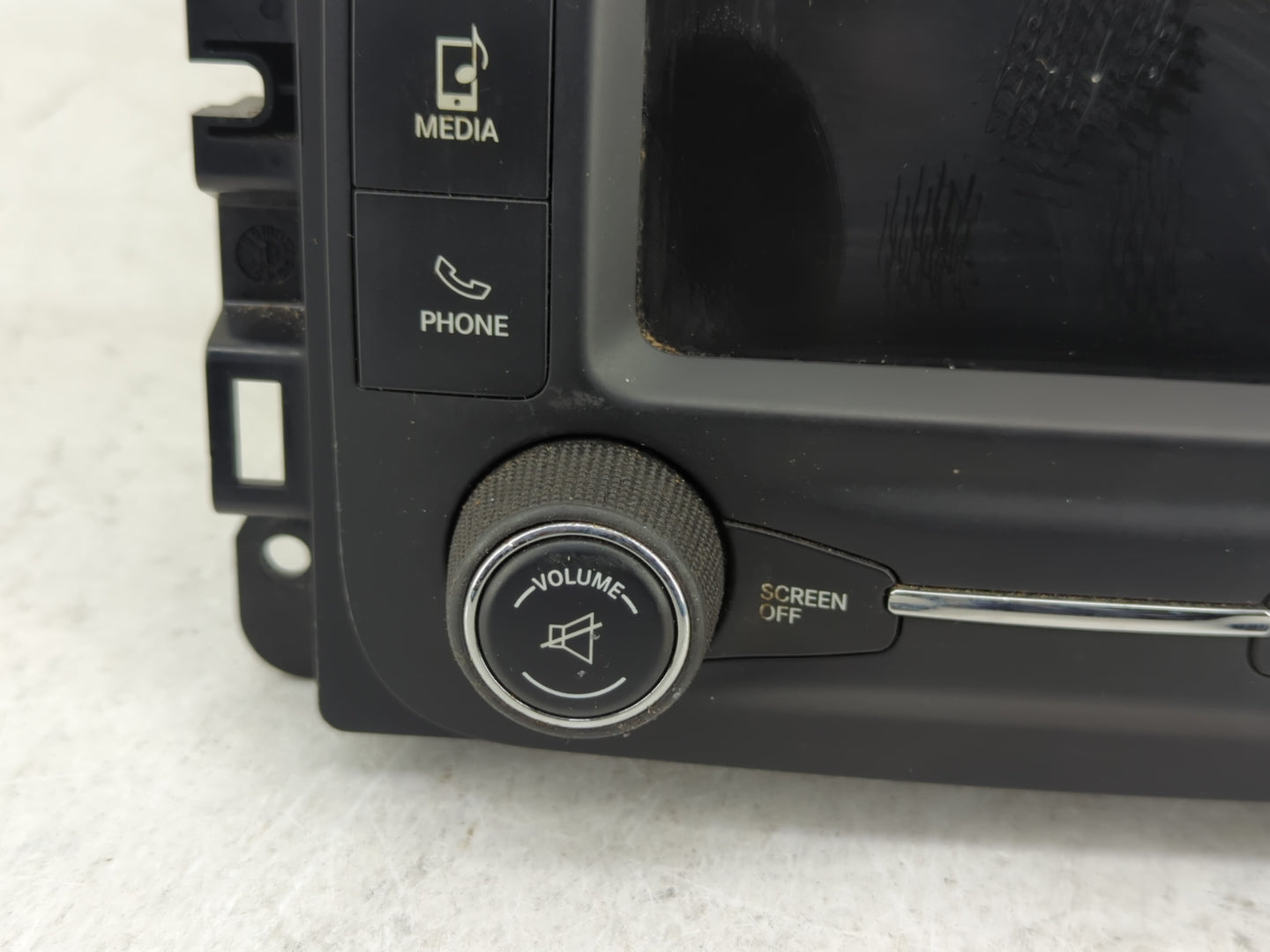 2015 Ram 1500 Radio AM FM Cd Player Receiver Replacement P/N:P68228668AD VP2, Y7OVP2, 7812H-VP2 Fits OEM Used Auto Parts - O