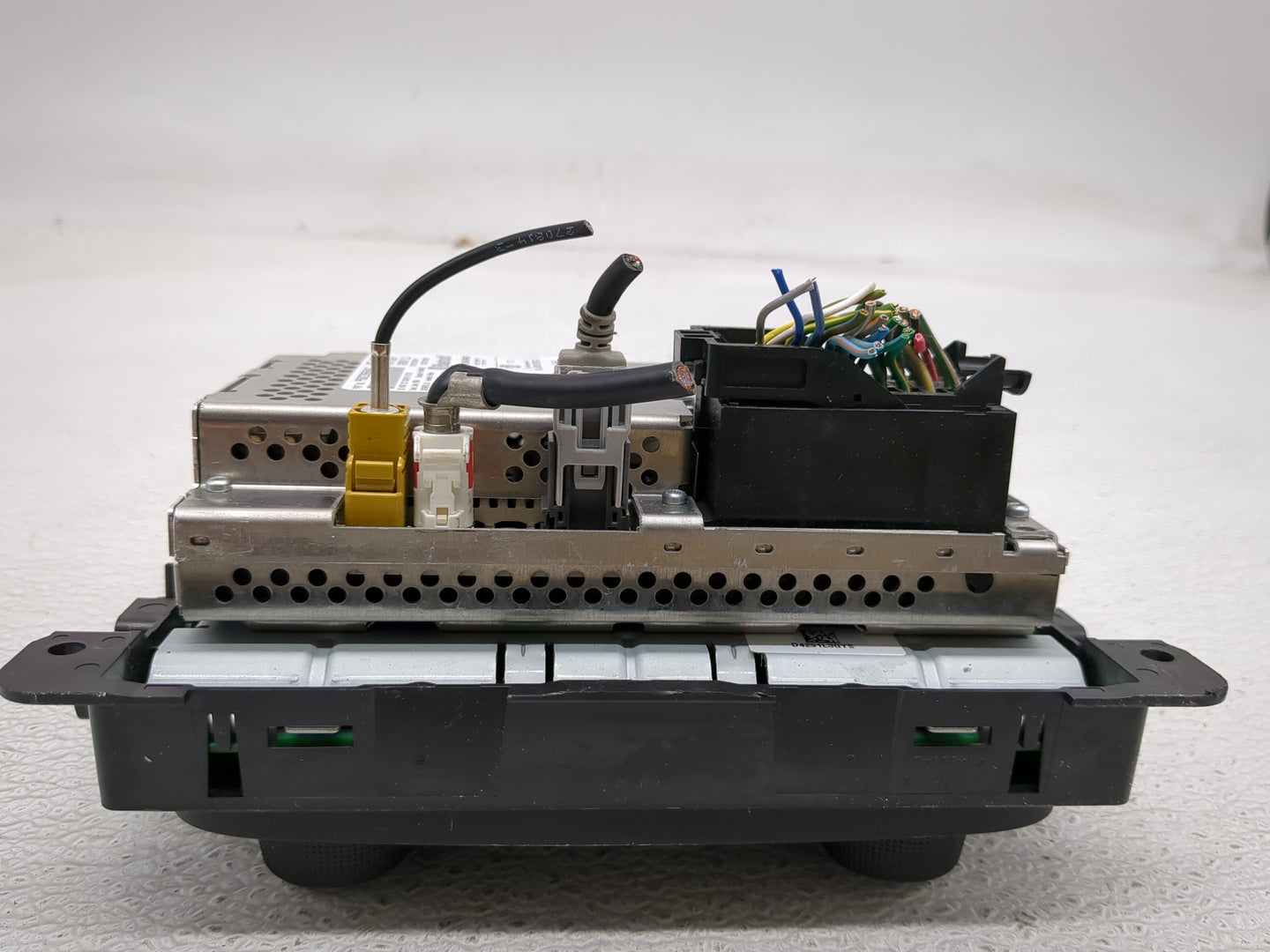 2015 Ram 1500 Radio AM FM Cd Player Receiver Replacement P/N:P68228668AC Fits OEM Used Auto Parts - Oemusedautoparts1.com