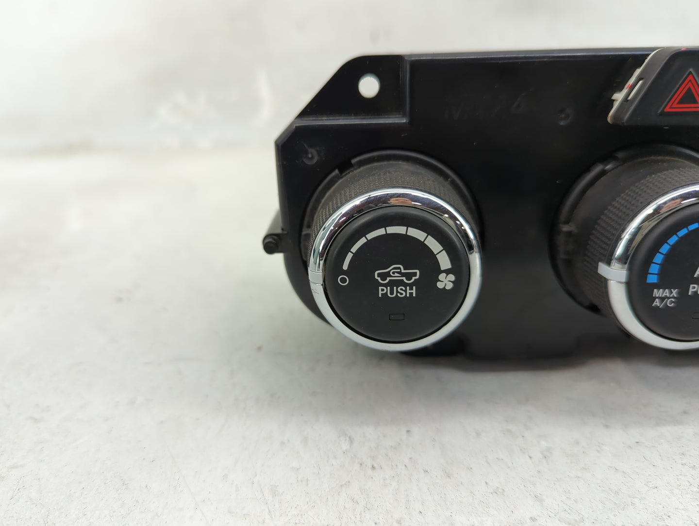 2013-2022 Ram 1500 Climate Control Module Temperature AC/Heater Replacement P/N:P68268190AA Fits OEM Used Auto Parts - Oemus