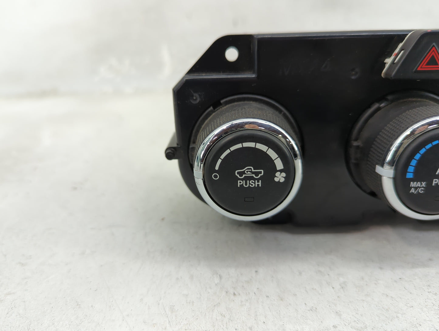 2013-2022 Ram 1500 Climate Control Module Temperature AC/Heater Replacement P/N:P68268190AA Fits OEM Used Auto Parts - Oemus