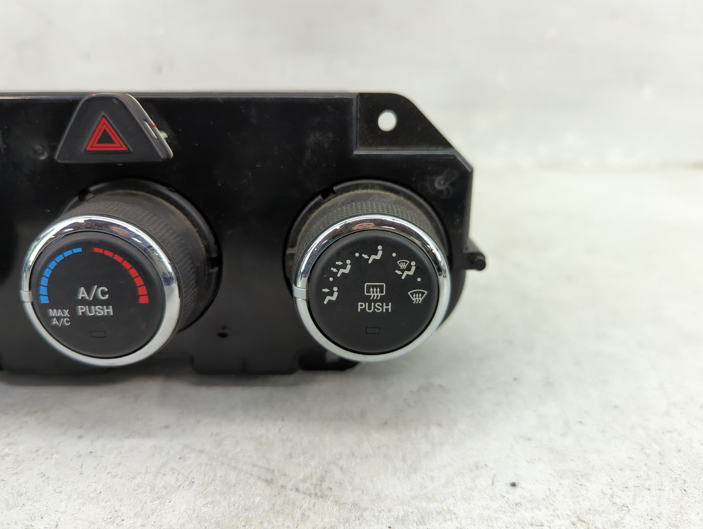 2013-2022 Ram 1500 Climate Control Module Temperature AC/Heater Replacement P/N:P68268190AA Fits OEM Used Auto Parts - Oemus