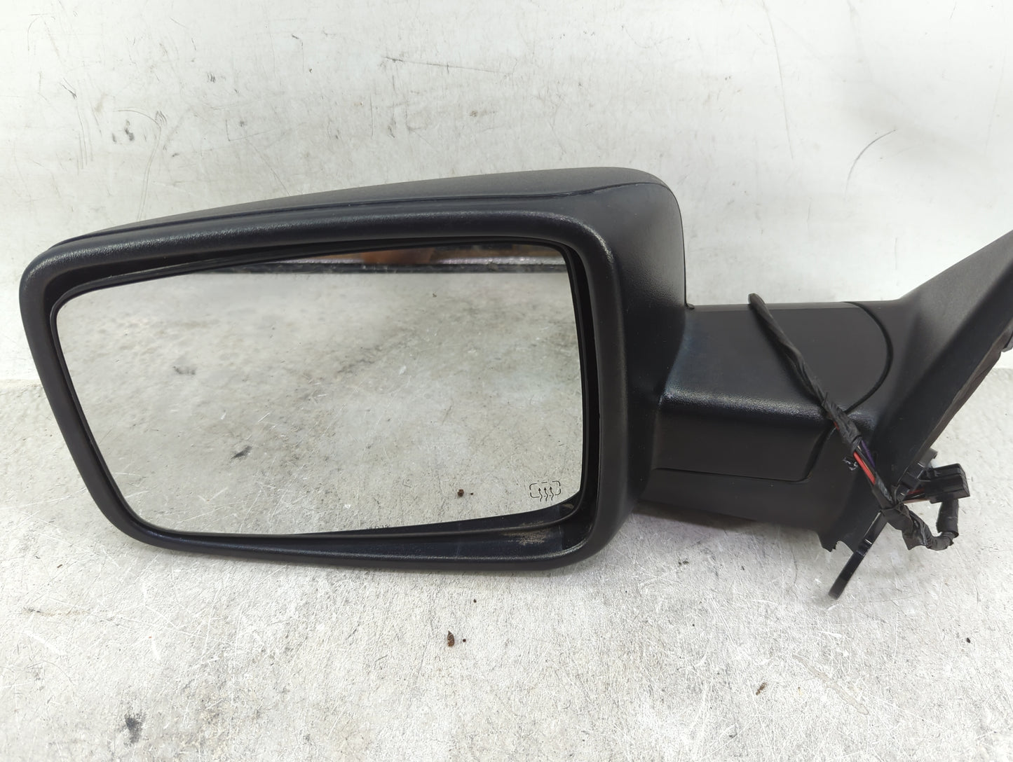 2013-2022 Ram 1500 Driver Side View Mirror - Left Door Mirror OEM Used - Oemusedautoparts1.com