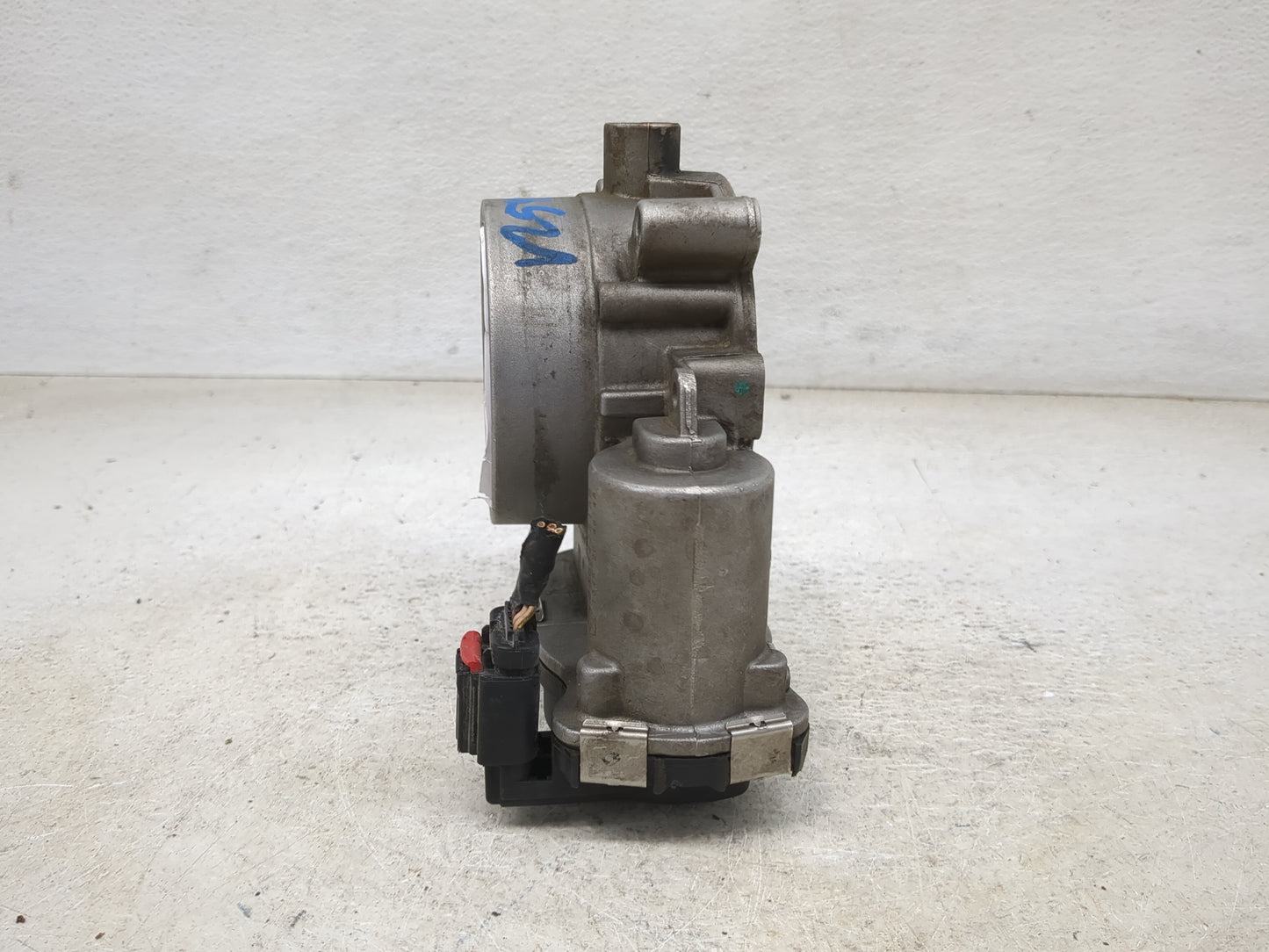 2013-2022 Ram 1500 Throttle Body Fits Fits 2012 2013 2014 2015 2016 2017 2018 2019 2020 2021 2022 OEM Used Auto Parts - Oemu