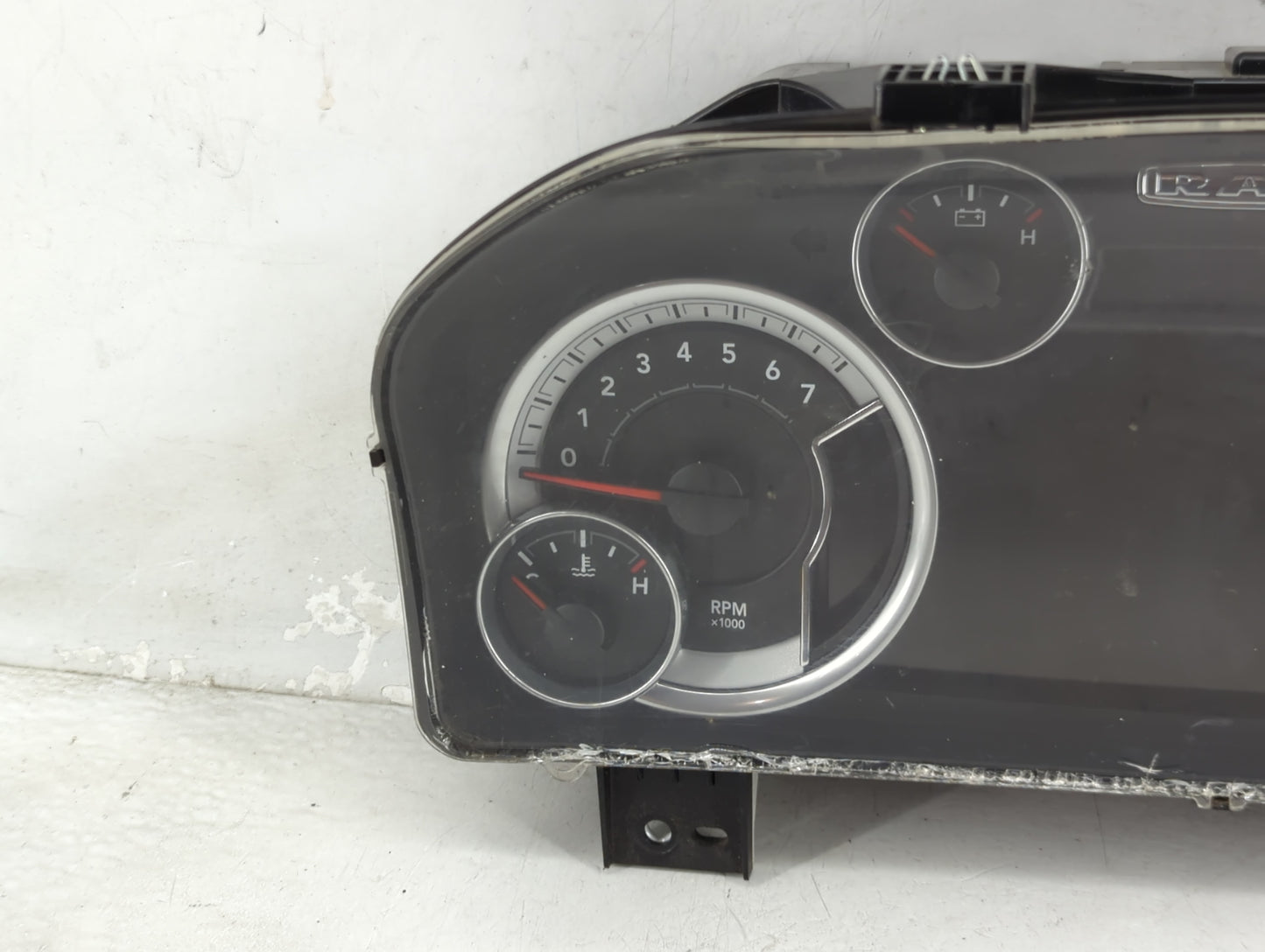 2015 Ram 1500 Instrument Cluster Speedometer Gauges P/N:P68242852AD A2C87450209 Miles:203K Fits OEM Used Auto Parts - Oemuse