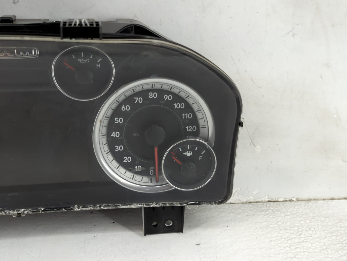 2015 Ram 1500 Instrument Cluster Speedometer Gauges P/N:P68242852AD A2C87450209 Miles:203K Fits OEM Used Auto Parts - Oemuse