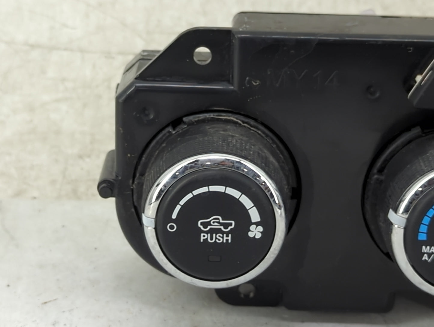 2013-2022 Ram 1500 Climate Control Module Temperature AC/Heater Replacement P/N:P68186218AC Fits OEM Used Auto Parts - Oemus