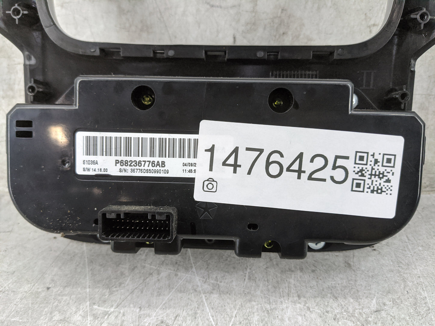 2015 Ram 1500 Climate Control Module Temperature AC/Heater Replacement P/N:P68236776AB Fits OEM Used Auto Parts - Oemusedaut