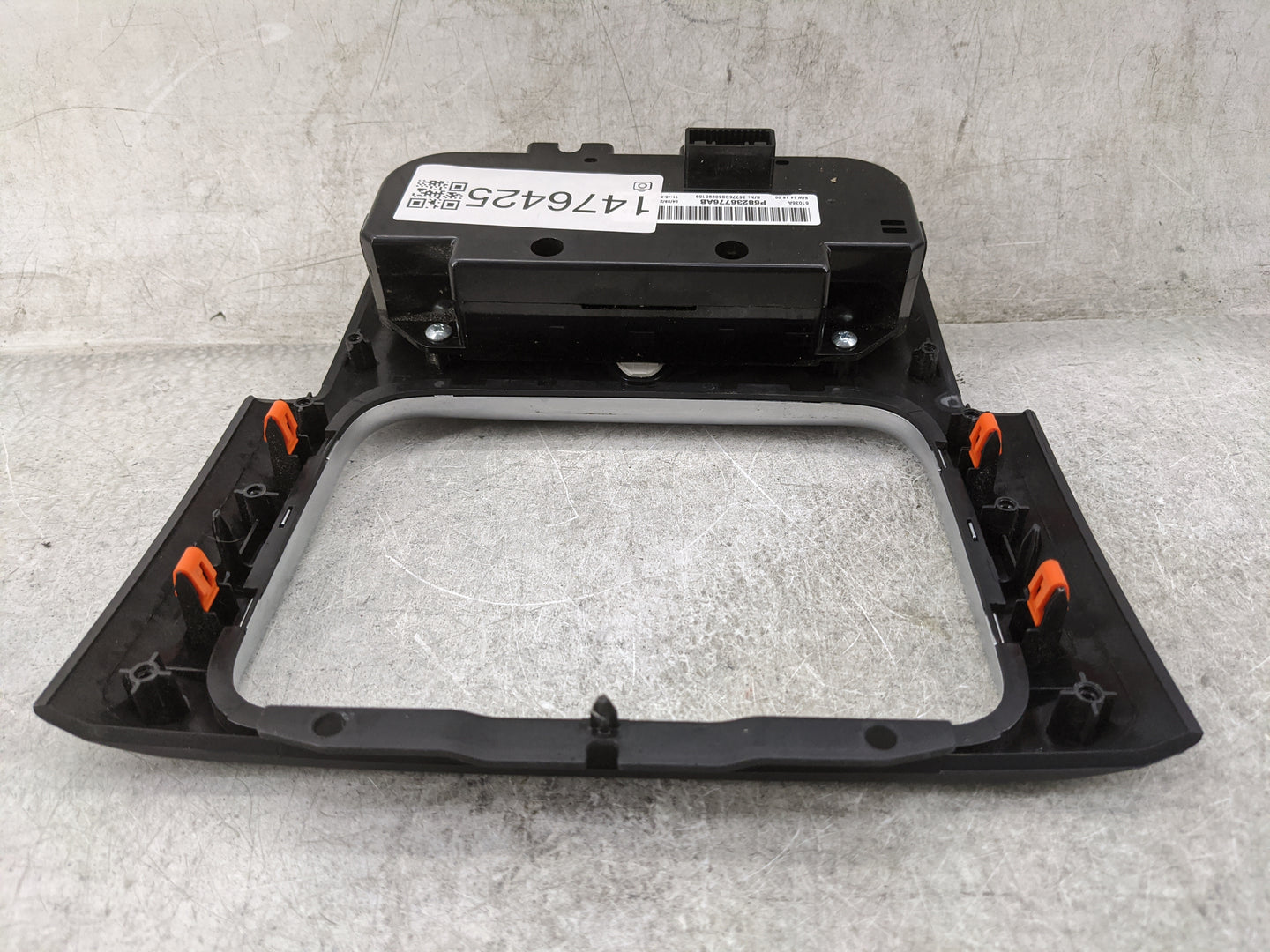 2015 Ram 1500 Climate Control Module Temperature AC/Heater Replacement P/N:P68236776AB Fits OEM Used Auto Parts - Oemusedaut