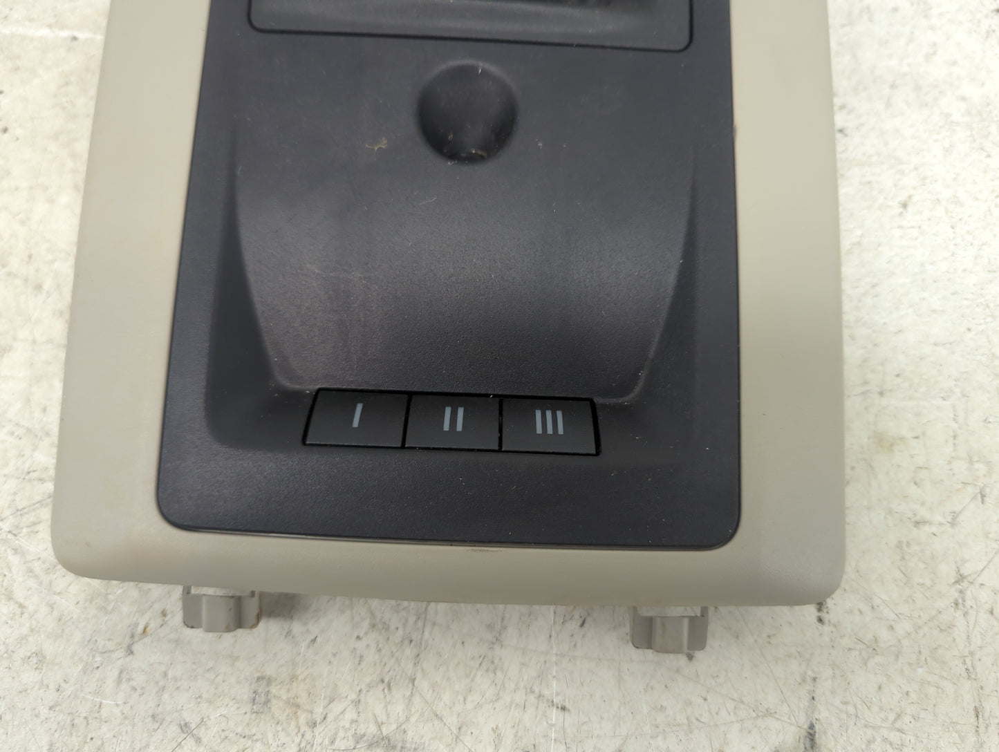 2013-2015 Ram 1500 Overhead Roof Console 1482053 - Oemusedautoparts1.com