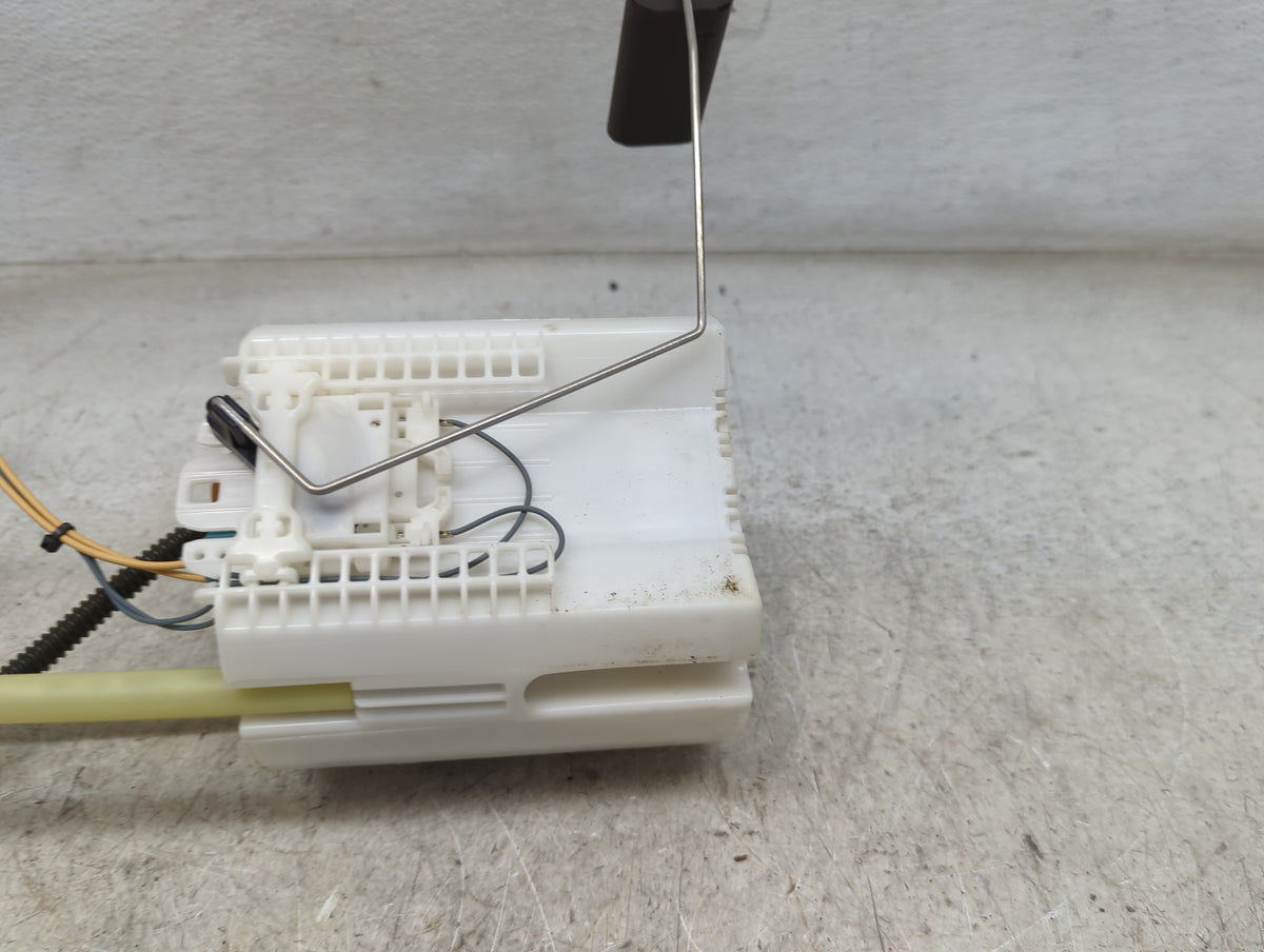 2013-2017 Ram 1500 Electrical Gas Fuel Pump Assembly 1493000 - Oemusedautoparts1.com