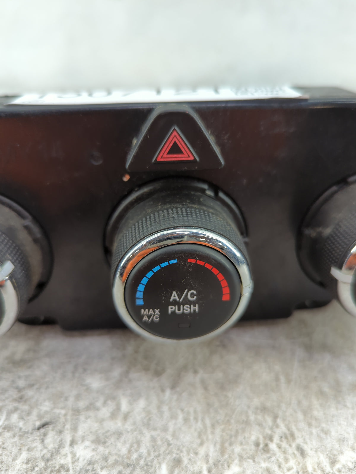 2013-2022 Ram 1500 Climate Control Module Temperature AC/Heater Replacement P/N:P68236776AB Fits OEM Used Auto Parts - Oemus