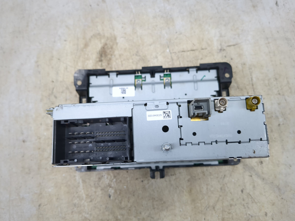 2015-2016 Ram 1500 Radio AM FM Cd Player Receiver Replacement P/N:P68245816AD A2C9402000200 Fits 2015 2016 OEM Used Auto Par