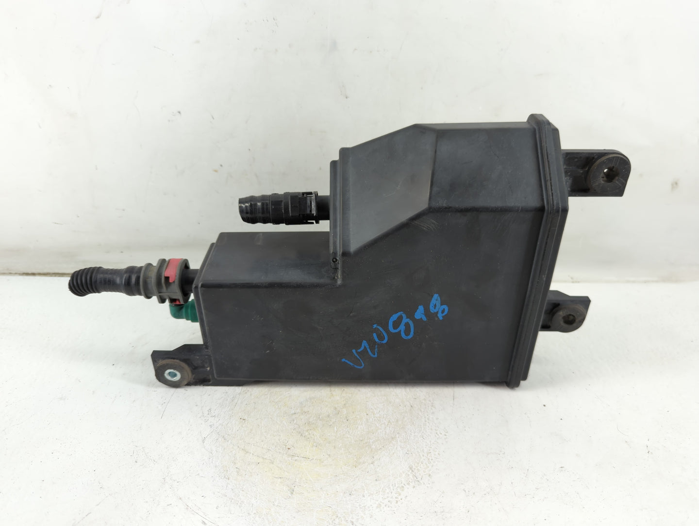 2015 Scion Fr-s Fuel Vapor Charcoal Canister 1047304 - Oemusedautoparts1.com