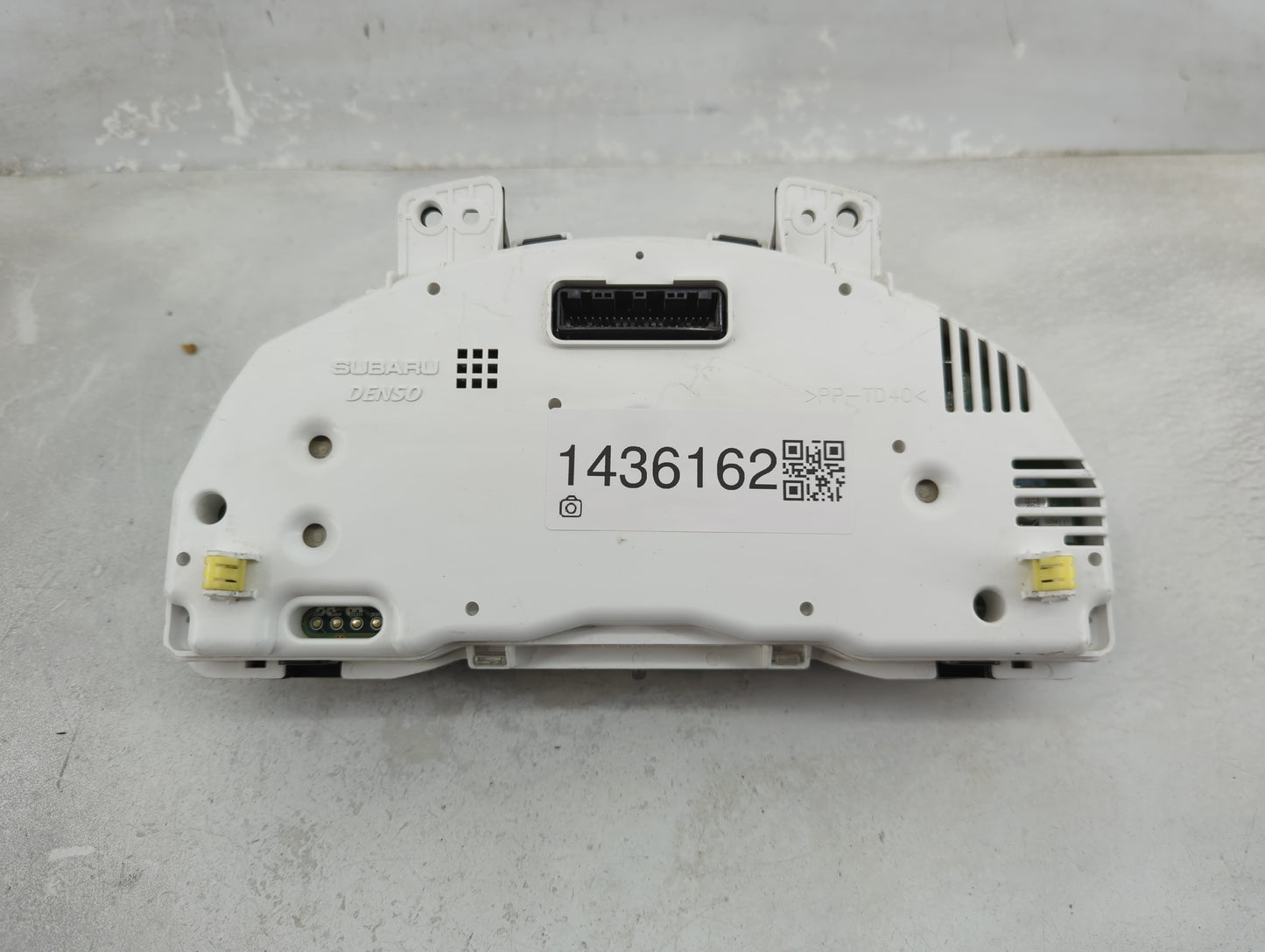 2015-2016 Scion Fr-S Instrument Cluster Speedometer Gauges P/N:157570-0430 85002CA430 Fits Fits 2015 2016 OEM Used Auto Part