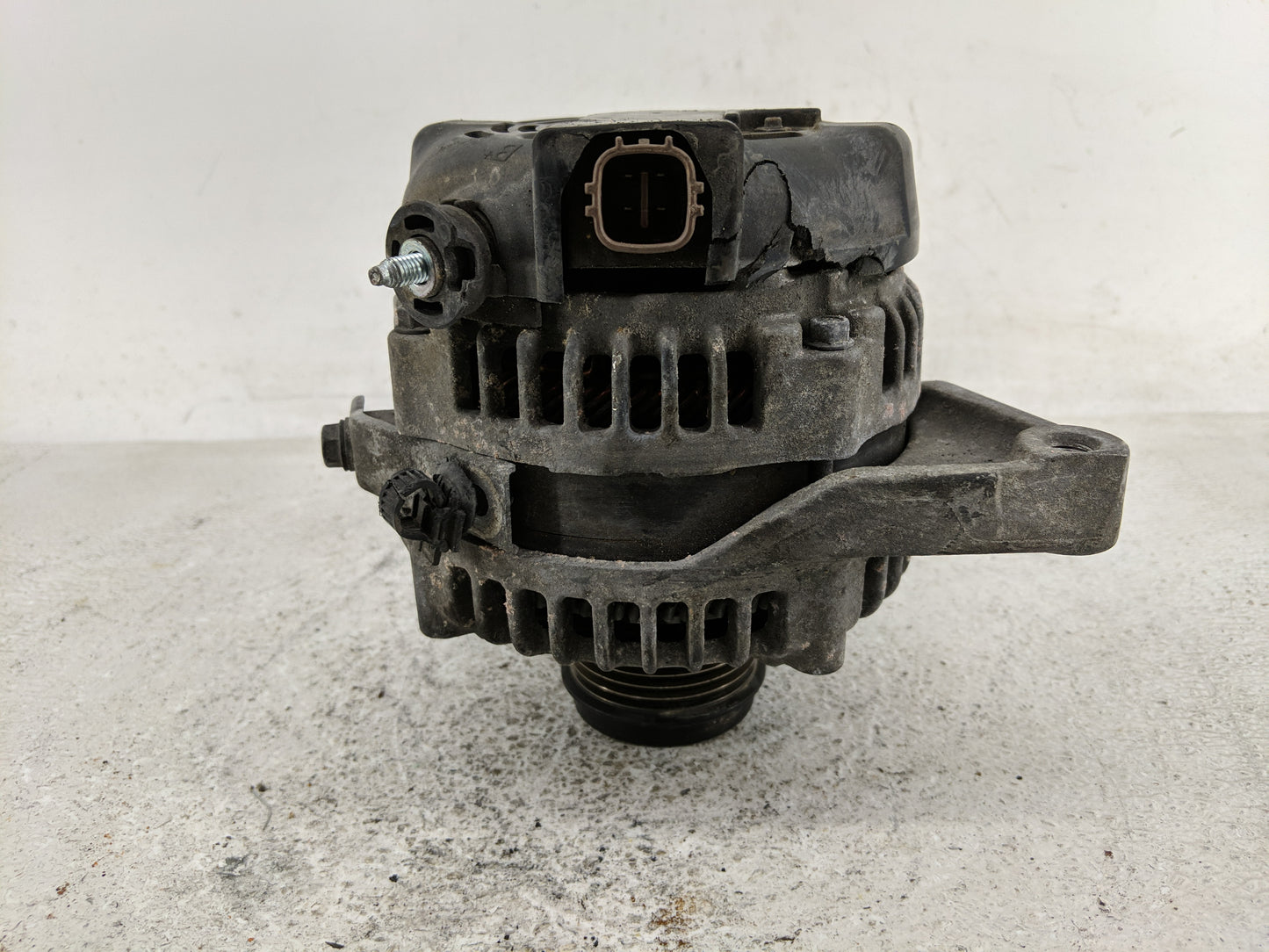 2011-2016 Scion Tc Alternator Replacement Generator Charging Assembly Engine OEM P/N:27060-36011 Fits OEM Used Auto Parts - 