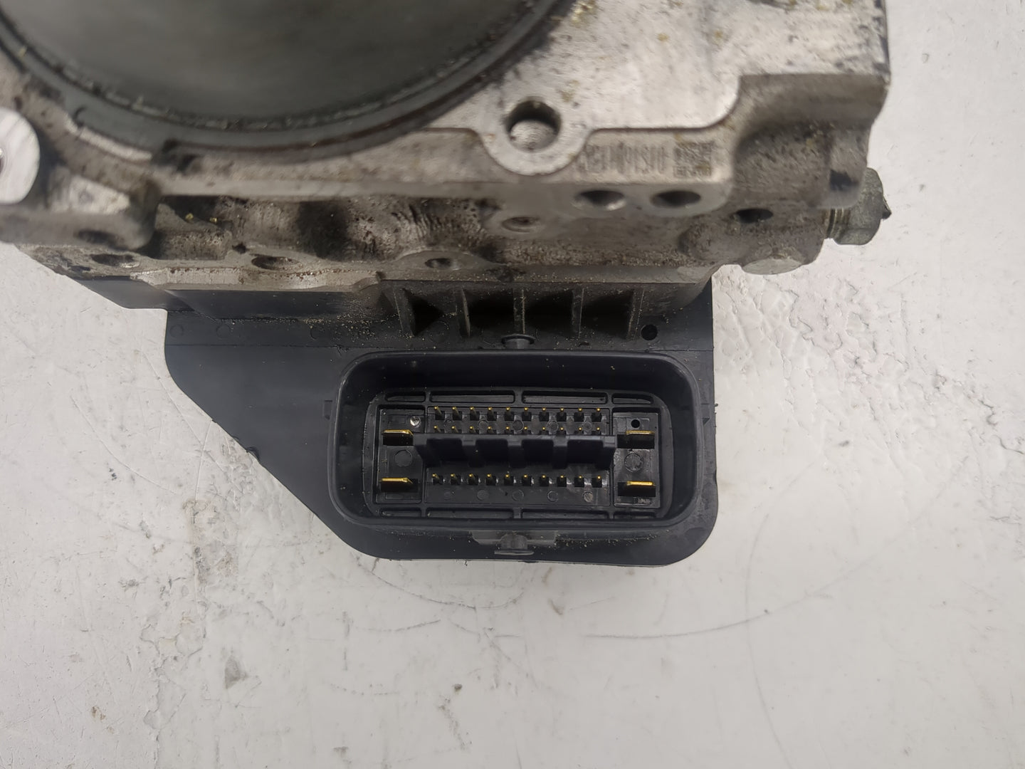 2014-2016 Scion Tc ABS Pump Control Module Replacement P/N:133000-2680 89541-21120, 64540-21060 Fits Fits 2014 2015 2016 OEM