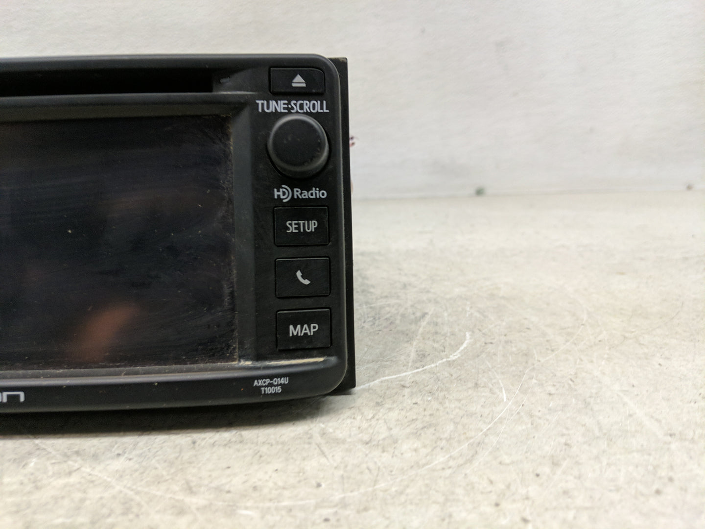 2013-2014 Scion Tc Radio AM FM Cd Player Receiver Replacement P/N:PT54600140-BU Fits Fits 2013 2014 OEM Used Auto Parts - Oe