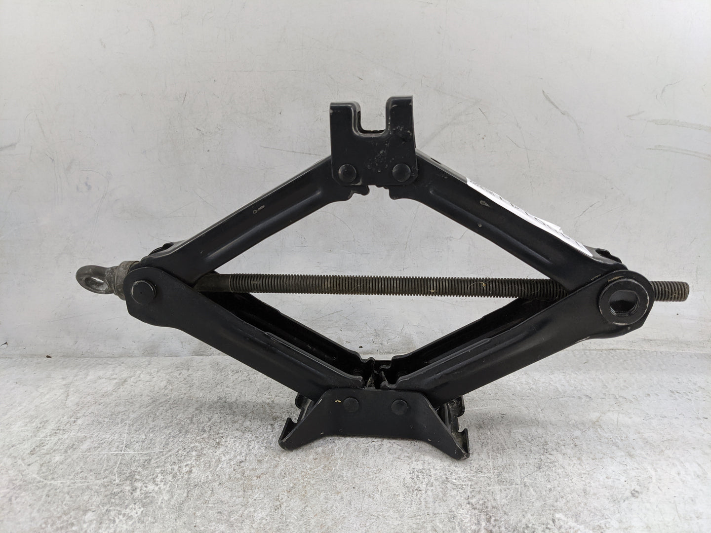 2015 Scion Tc Spare Scissor Car Jack - Oemusedautoparts1.com