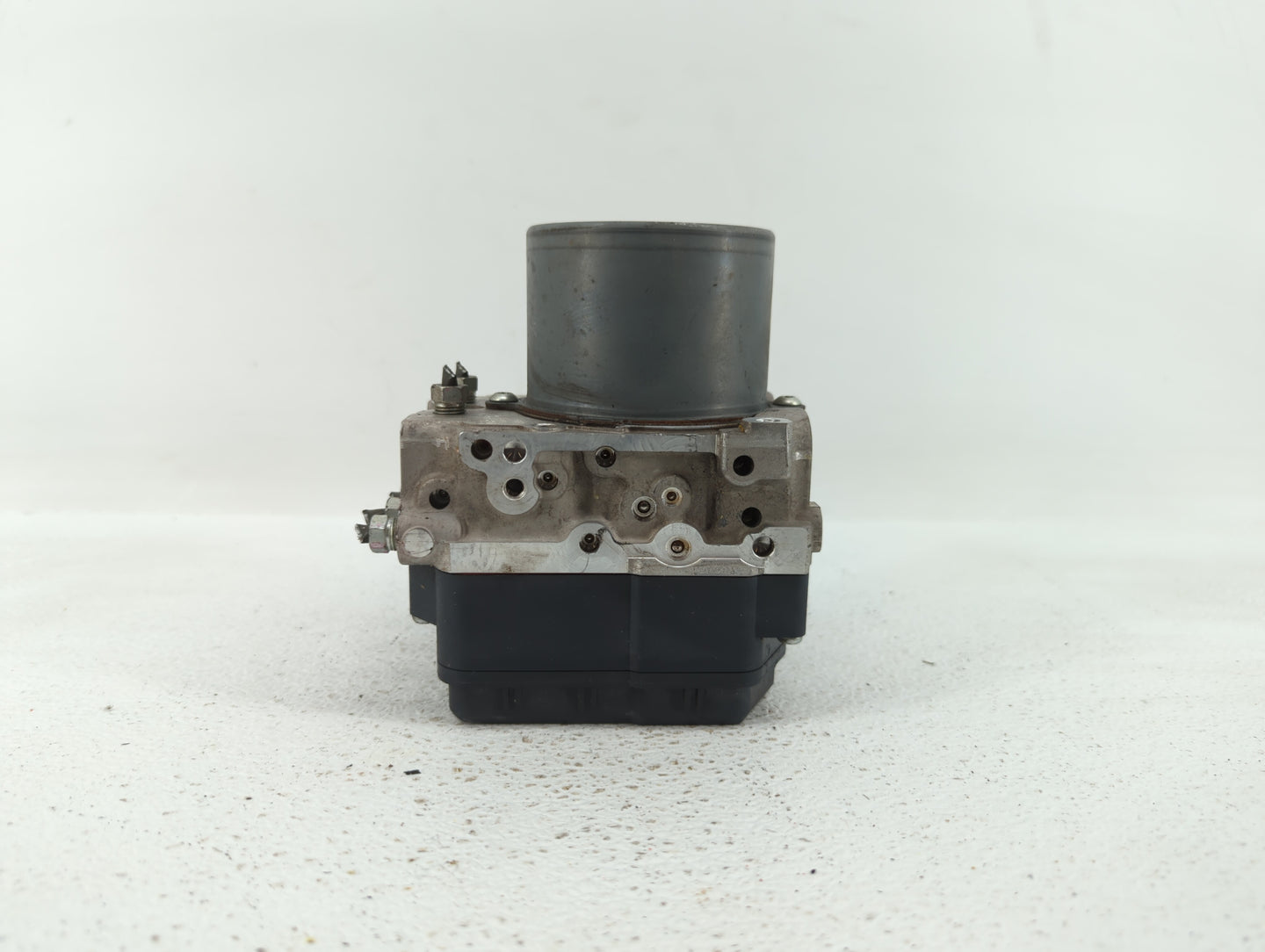 2014-2016 Scion Tc ABS Pump Control Module Replacement P/N:44540-21060 133000-2680, 89541-21120 Fits Fits 2014 2015 2016 OEM