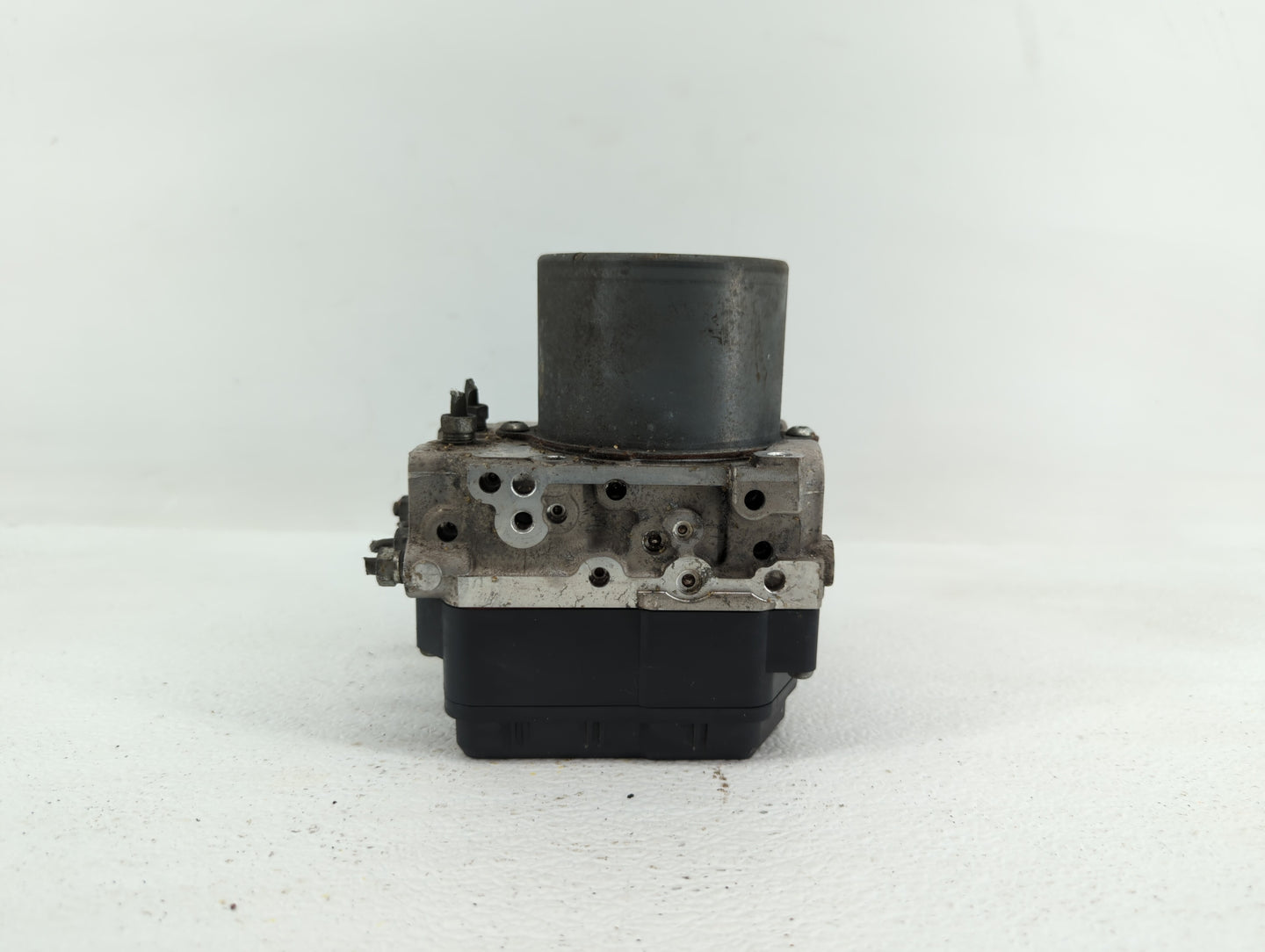 2014-2016 Scion Tc ABS Pump Control Module Replacement P/N:44540-21060 133000-2680, 89541-21120 Fits Fits 2014 2015 2016 OEM