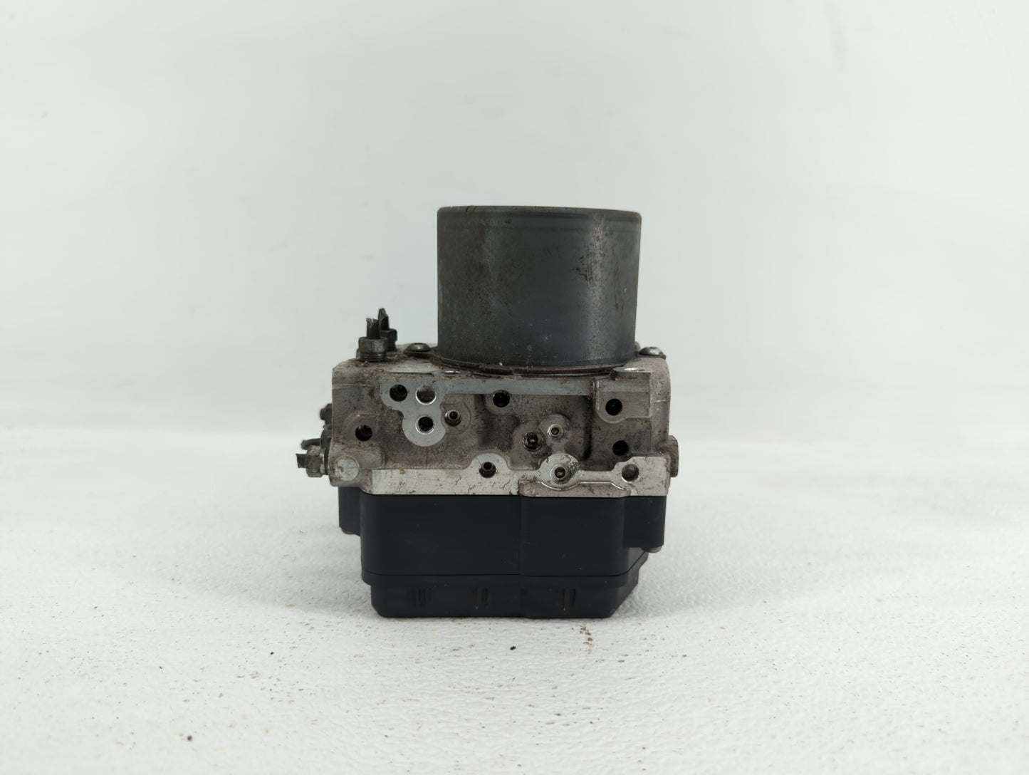 2014-2016 Scion Tc ABS Pump Control Module Replacement P/N:44540-21060 133000-2680, 89541-21120 Fits Fits 2014 2015 2016 OEM