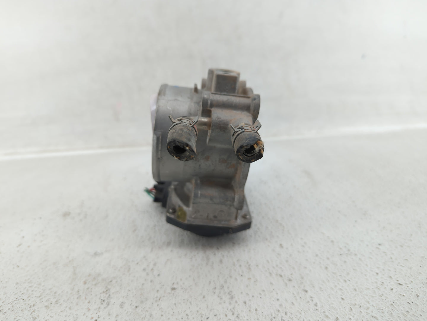 2011-2016 Scion Tc Throttle Body P/N:22030-36010 Fits Fits 2009 2010 2011 2012 2013 2014 2015 2016 2017 2018 2019 OEM Used A