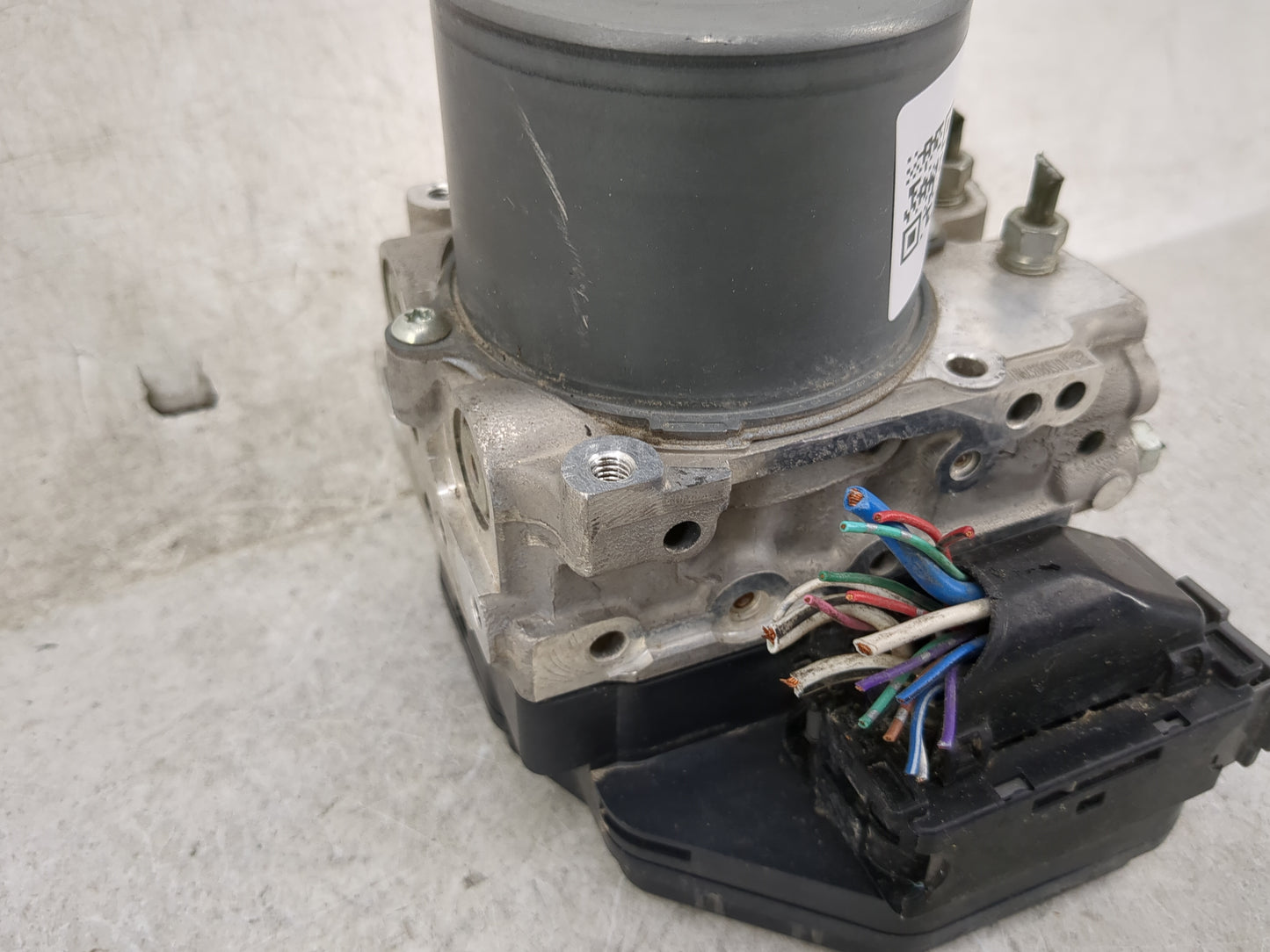 2013-2015 Scion Xb ABS Pump Control Module Replacement P/N:133800-5940 89541-12D30, 44540-12512 Fits Fits 2013 2014 2015 OEM
