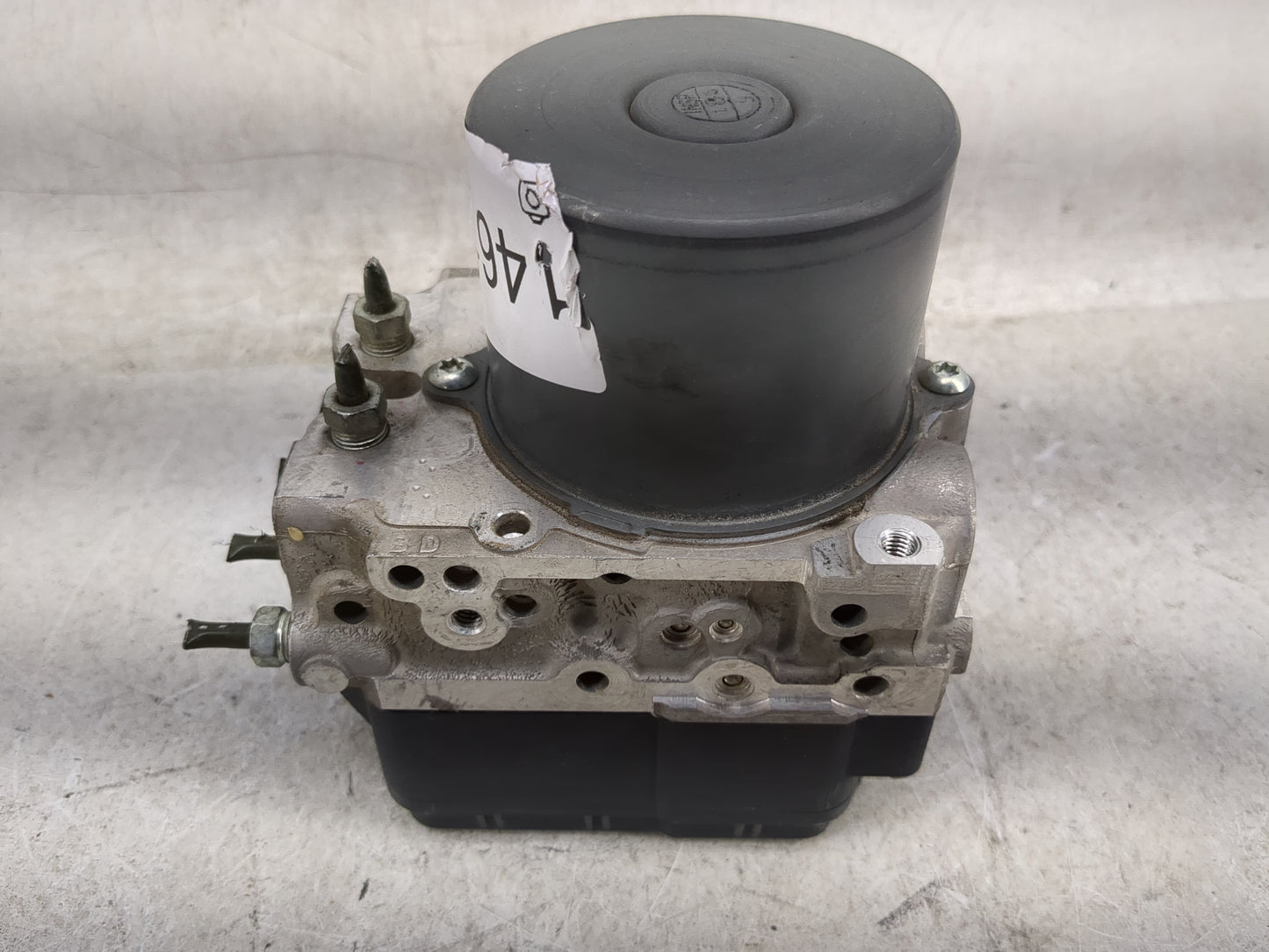2013-2015 Scion Xb ABS Pump Control Module Replacement P/N:133800-5940 89541-12D30, 44540-12512 Fits Fits 2013 2014 2015 OEM