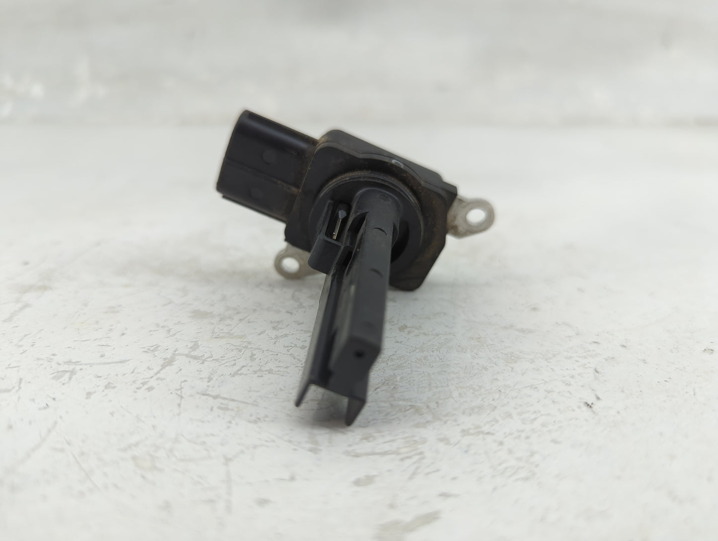 2008-2015 Scion Xb Mass Air Flow Meter Maf 1463605 - Oemusedautoparts1.com