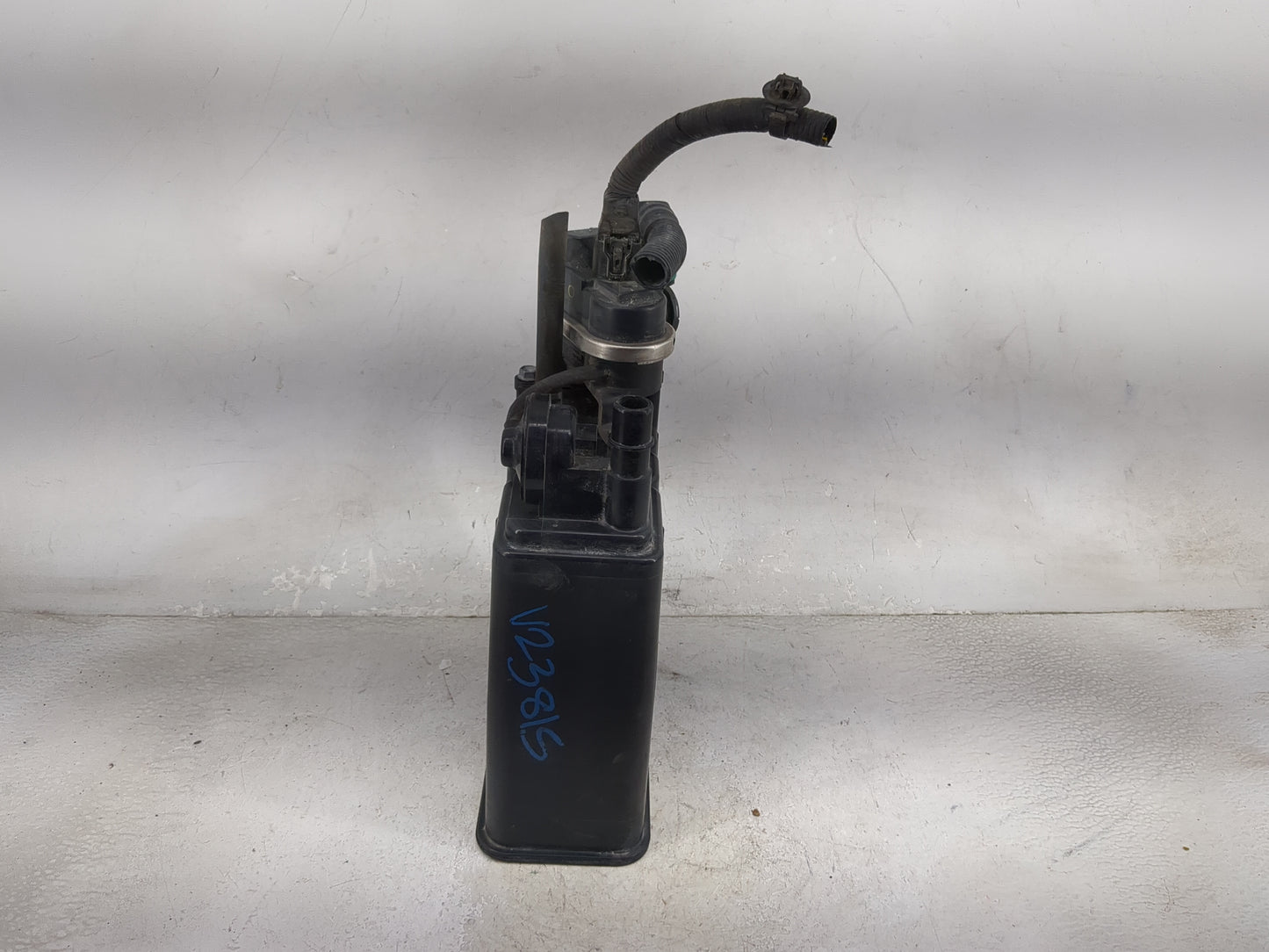 2015 Scion Xb Fuel Vapor Charcoal Canister - Oemusedautoparts1.com