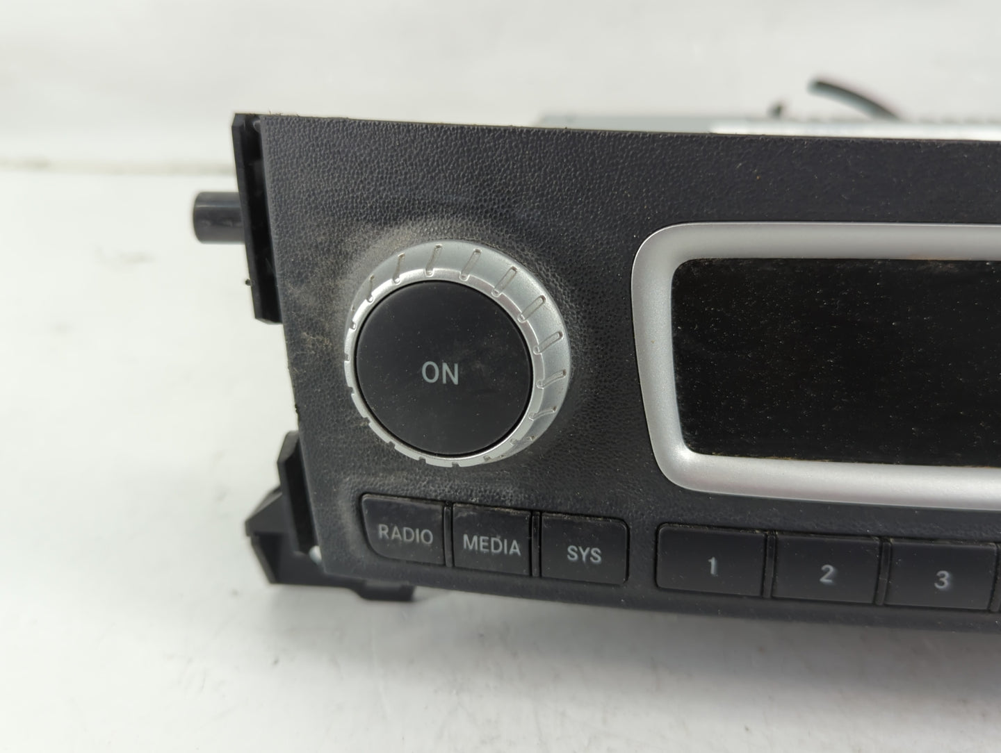 2008-2016 Smart Fortwo Radio AM FM Cd Player Receiver Replacement P/N:A 451 901 14 01 Fits OEM Used Auto Parts - Oemusedauto