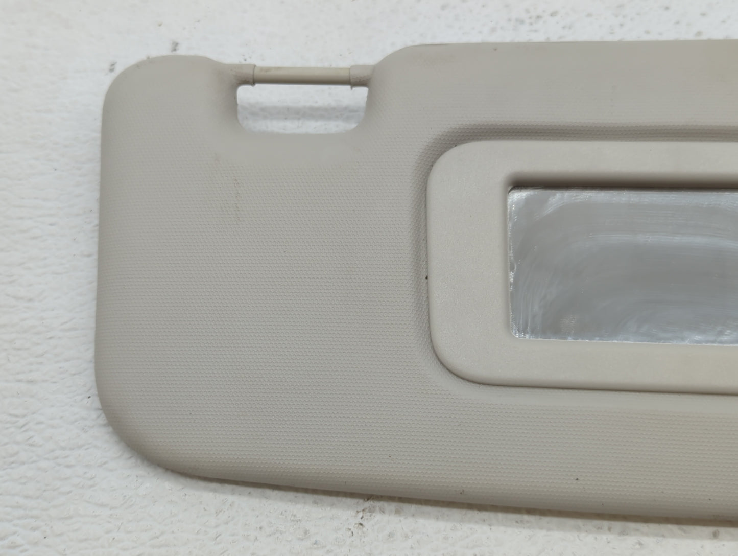 2015 Smart Fortwo Sun Visor Shade Replacement Passenger Right Mirror Fits OEM Used Auto Parts - Oemusedautoparts1.com