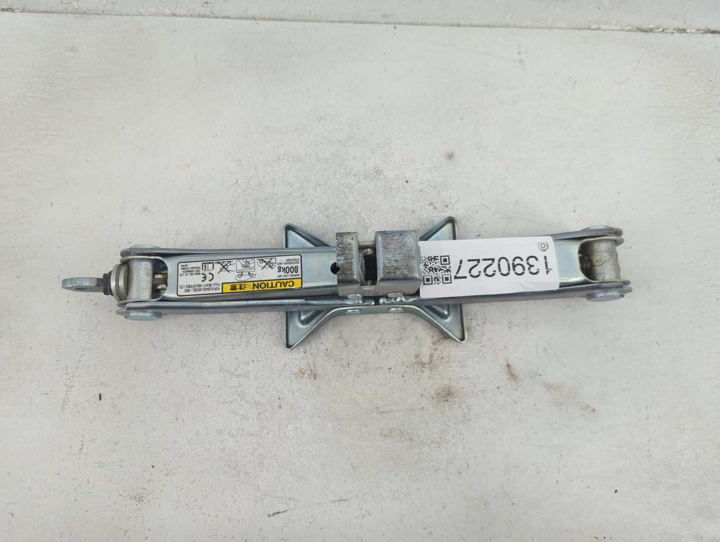 2015 Subaru Brz Spare Scissor Car Jack - Oemusedautoparts1.com