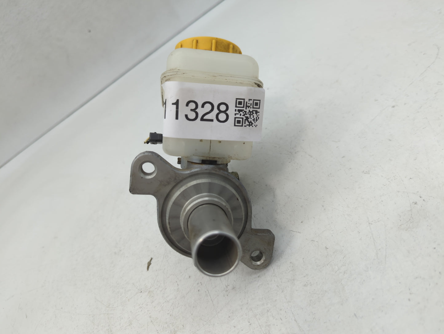 Subaru Brz Brake Master Cylinder 611328 - Oemusedautoparts1.com