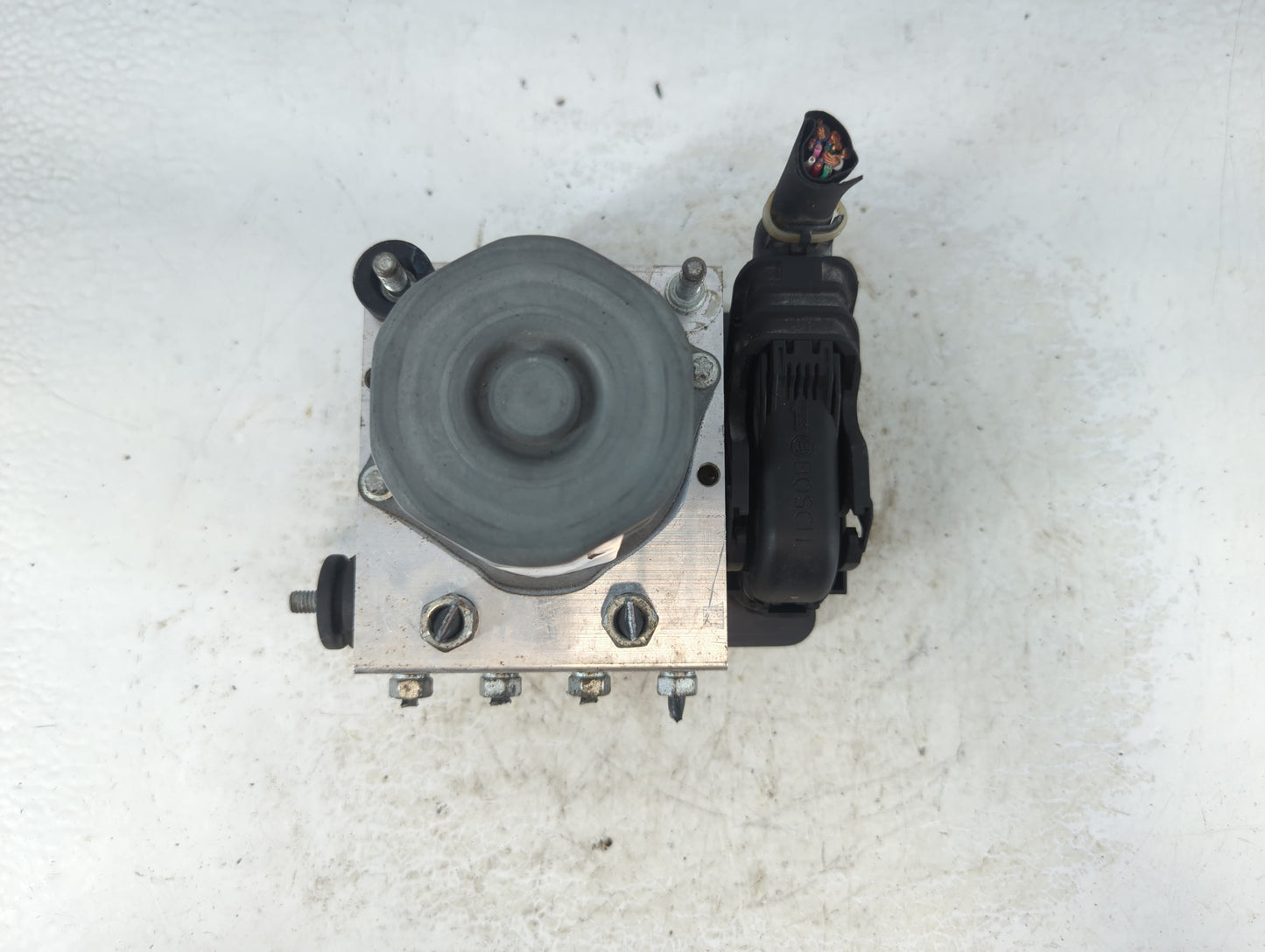 2014-2015 Subaru Forester ABS Pump Control Module Replacement P/N:27536SG000 Fits Fits 2014 2015 OEM Used Auto Parts - Oemus