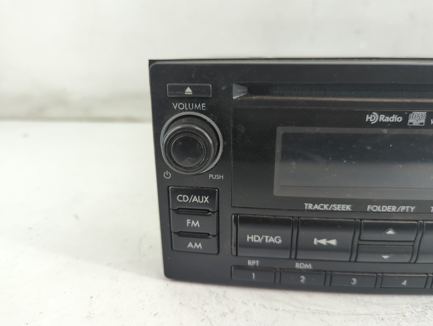 2015 Subaru Forester Radio AM FM Cd Player Receiver Replacement P/N:86201SG620 86201SG600 Fits OEM Used Auto Parts - Oemused