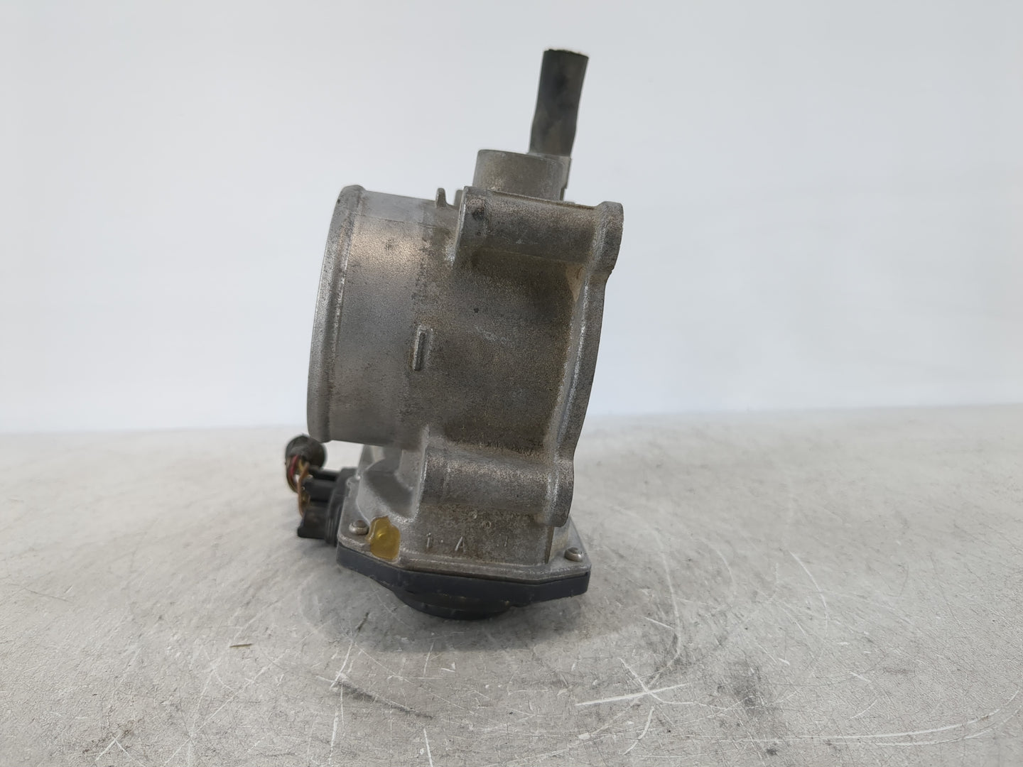 2011-2018 Subaru Forester Throttle Body P/N:16112AA380 Fits Fits 2011 2012 2013 2014 2015 2016 2017 2018 OEM Used Auto Parts
