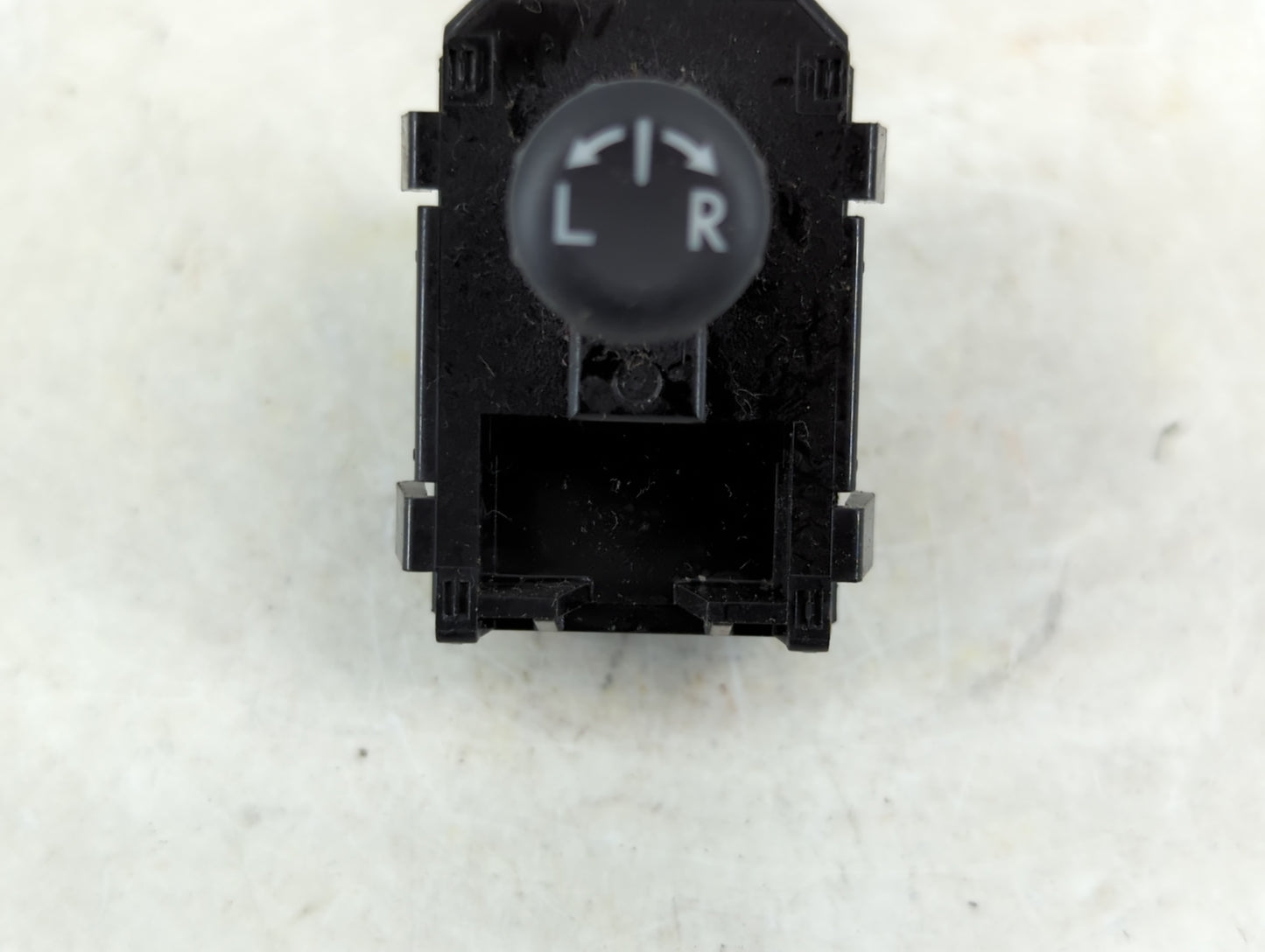2015 Subaru Forester Master Power Window Switch Replacement Driver Side Left P/N:83061FJ010 Fits OEM Used Auto Parts - Oemus