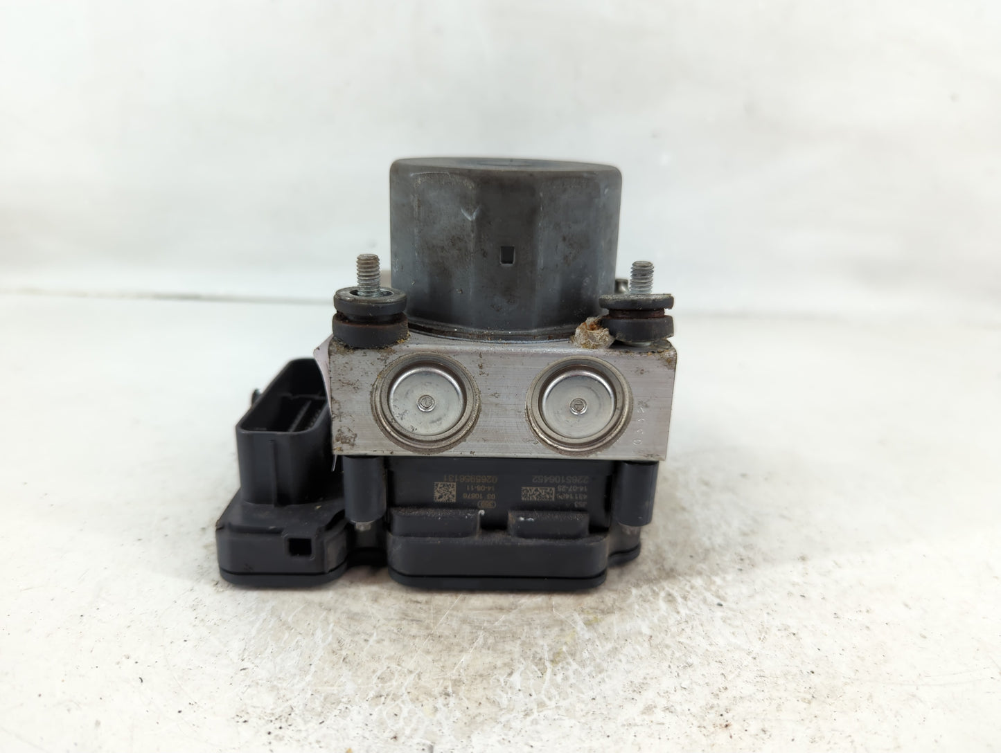 2014-2015 Subaru Forester ABS Pump Control Module Replacement P/N:27536SG000 Fits Fits 2014 2015 OEM Used Auto Parts - Oemus
