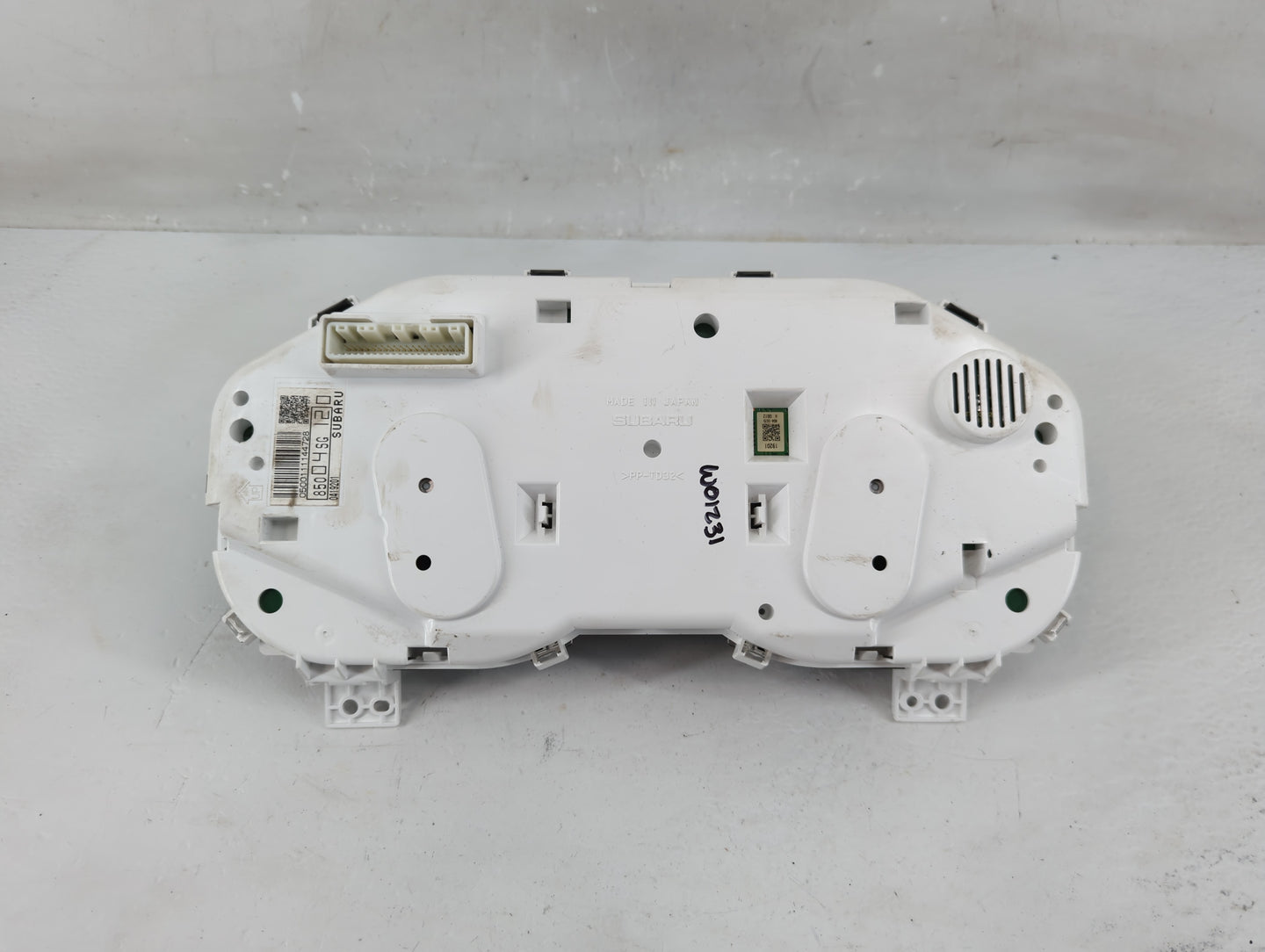 2015 Subaru Forester Instrument Cluster Speedometer Gauges Fits OEM Used Auto Parts - Oemusedautoparts1.com