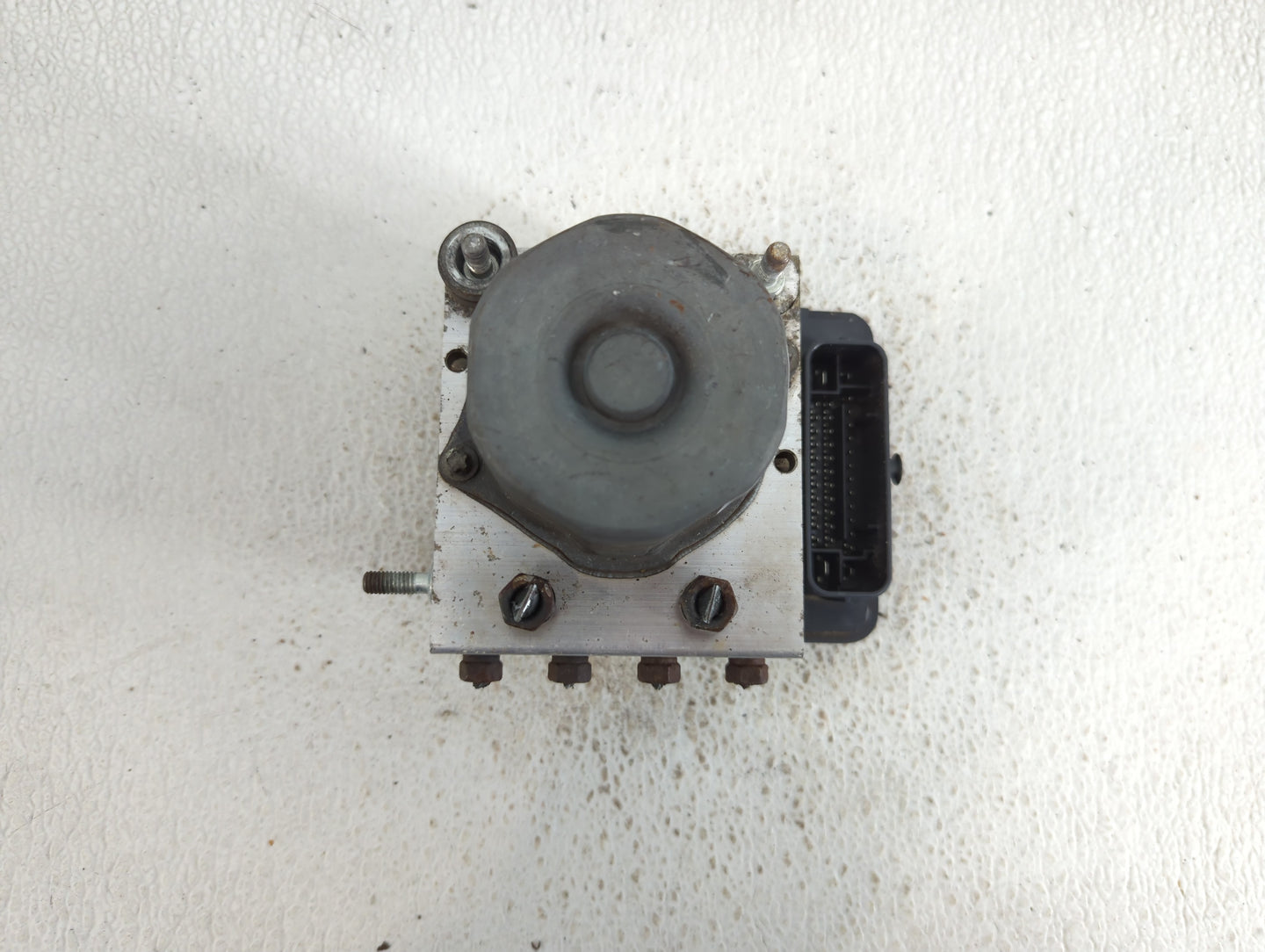 2014-2015 Subaru Forester ABS Pump Control Module Replacement P/N:27536SG000 Fits Fits 2014 2015 OEM Used Auto Parts - Oemus