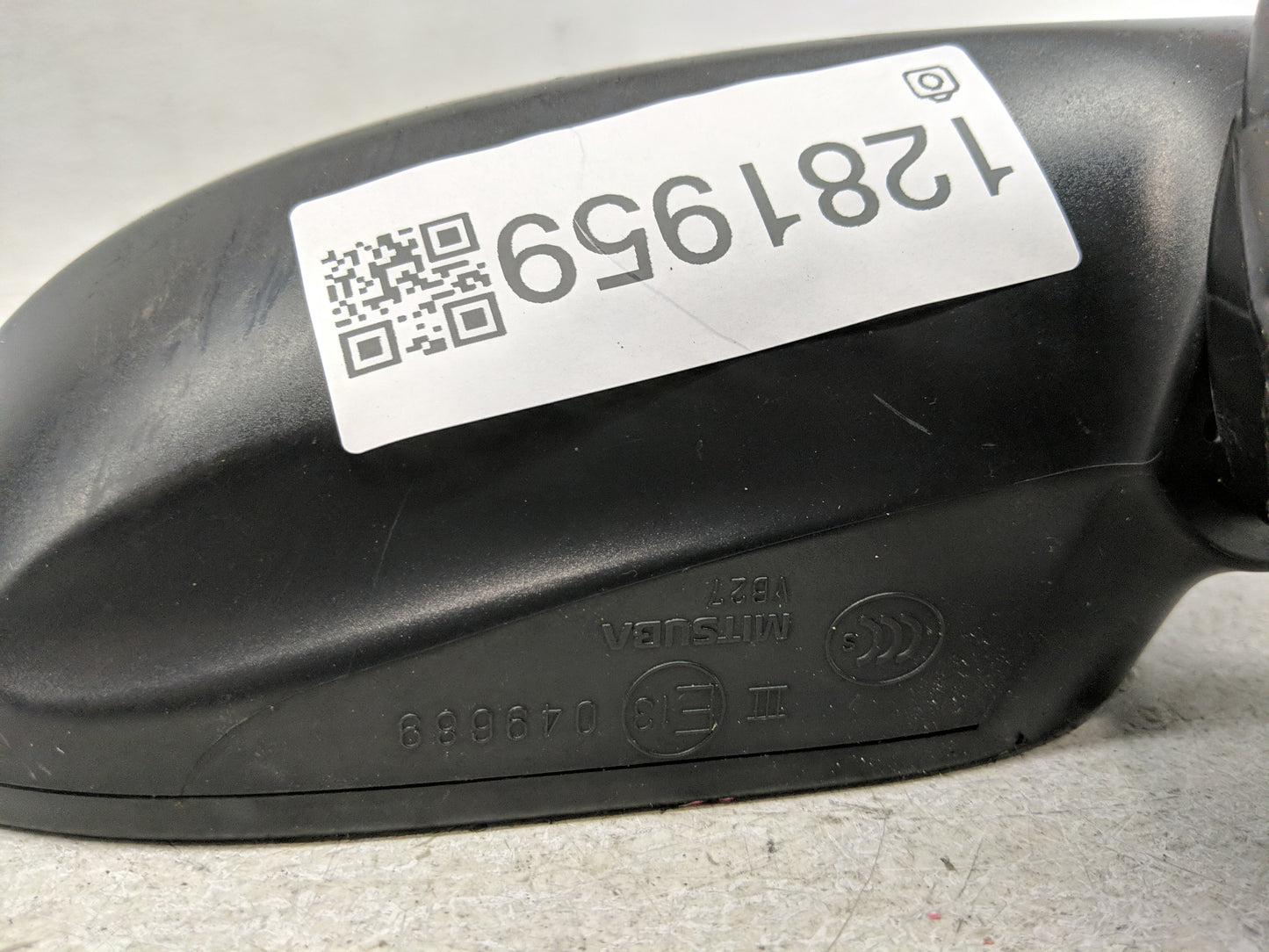 2015 Subaru Forester Passenger Side View Mirror - Right Door Mirror OEM Used - Oemusedautoparts1.com