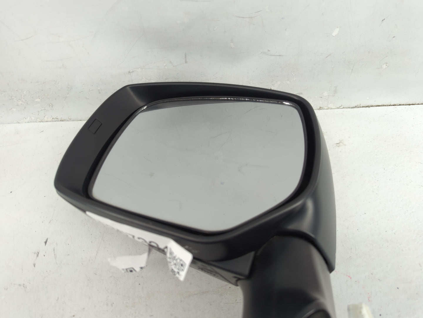 2015 Subaru Forester Driver Side View Mirror - Left Door Mirror OEM Used - Oemusedautoparts1.com